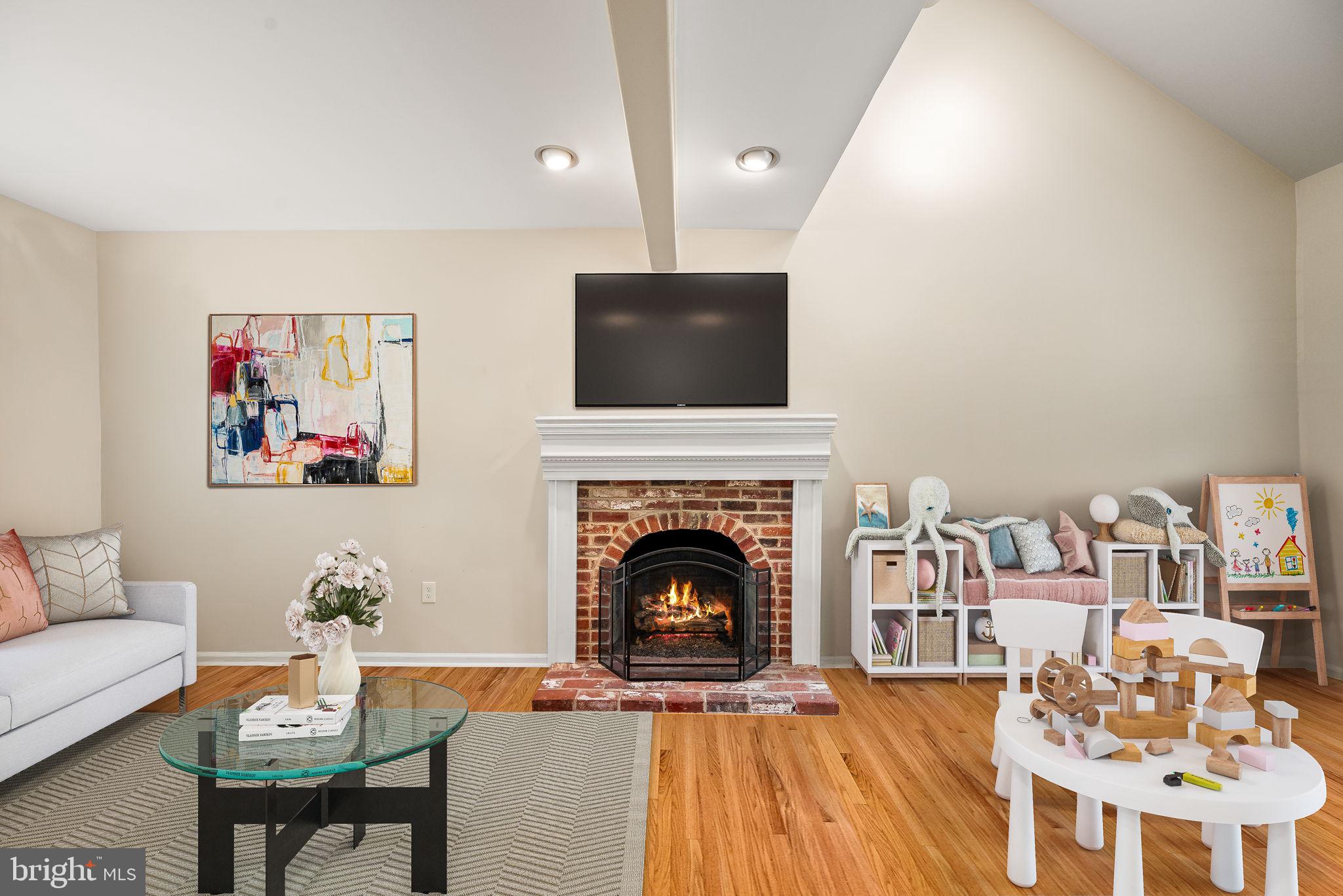 CONCORD MANOR - Residential