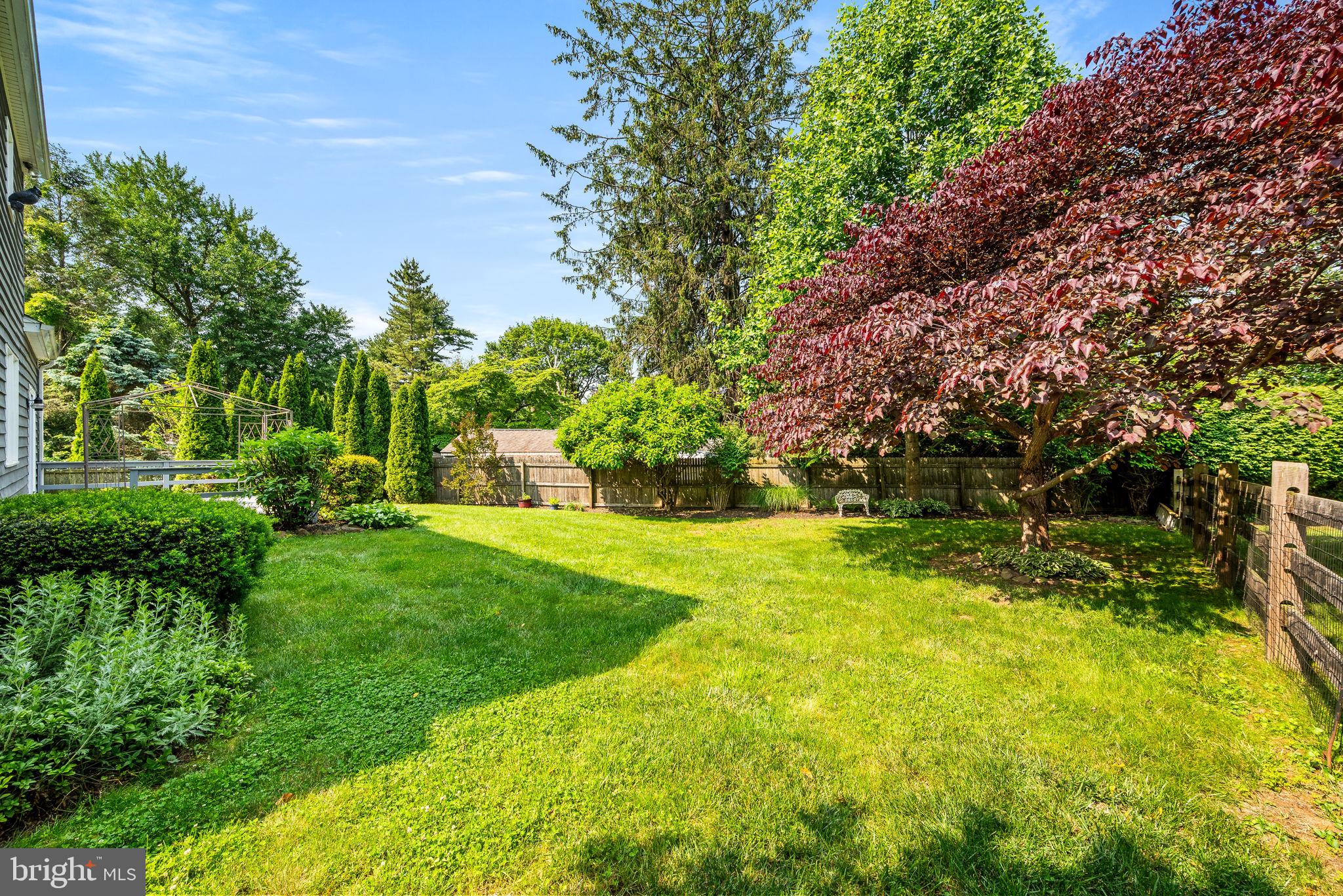 CONCORD MANOR - Residential