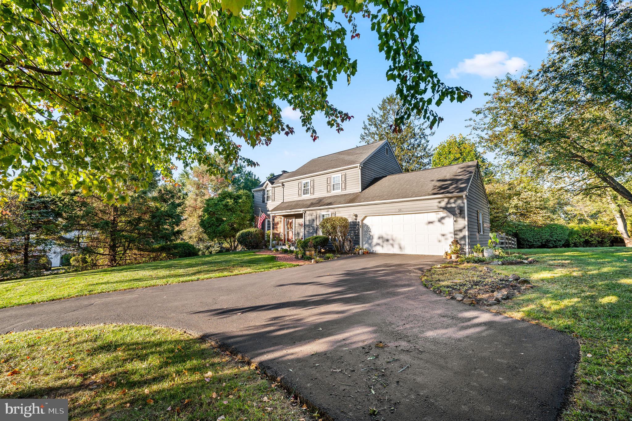 CONCORD MANOR - Residential