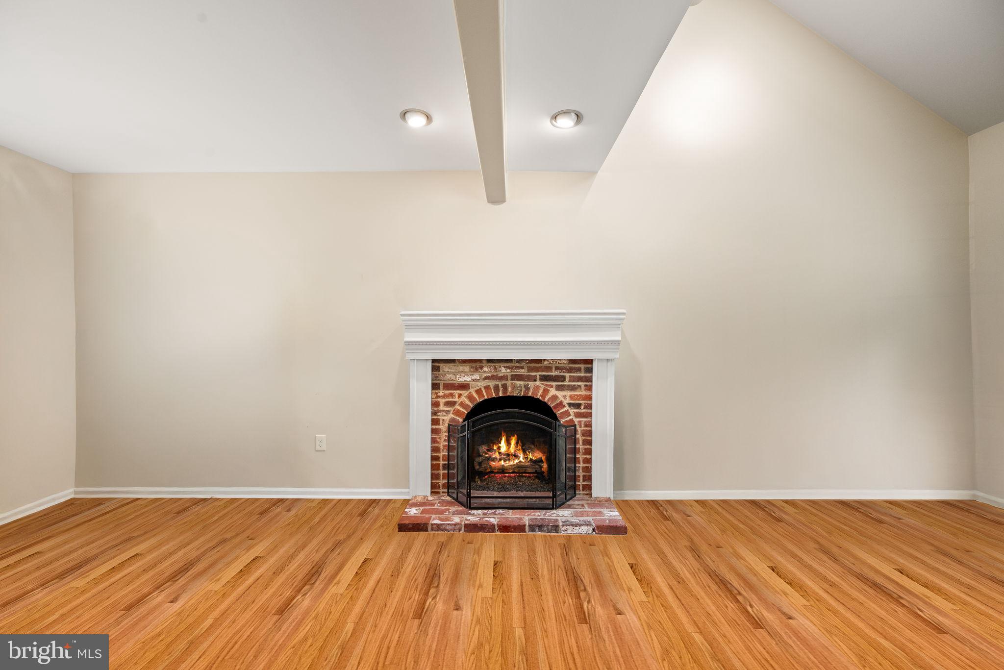 CONCORD MANOR - Residential