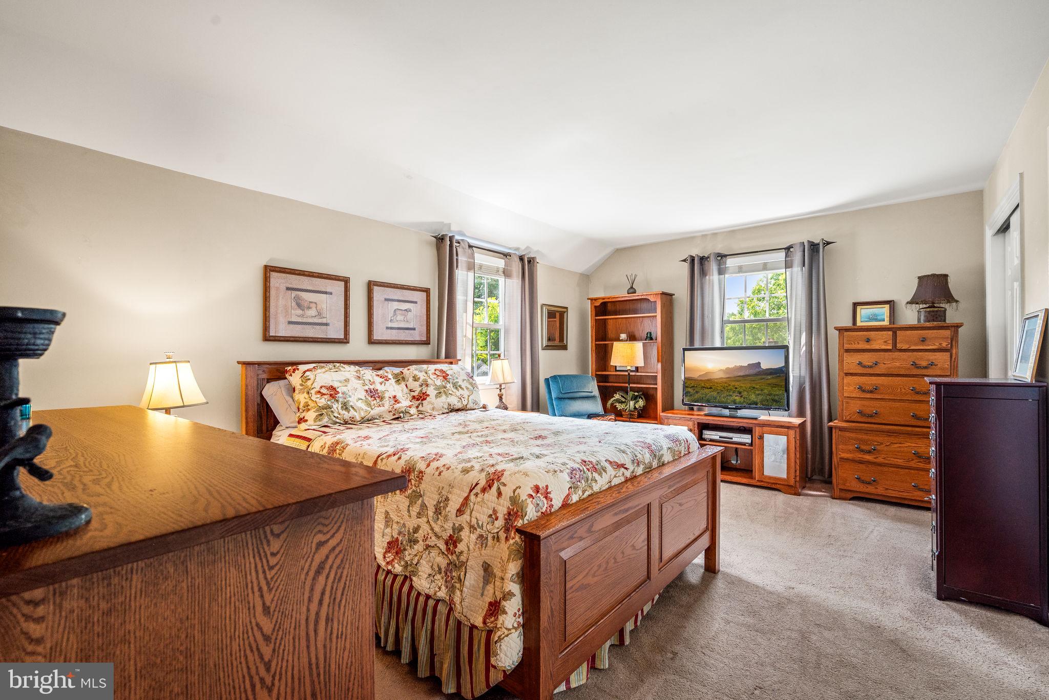 CONCORD MANOR - Residential
