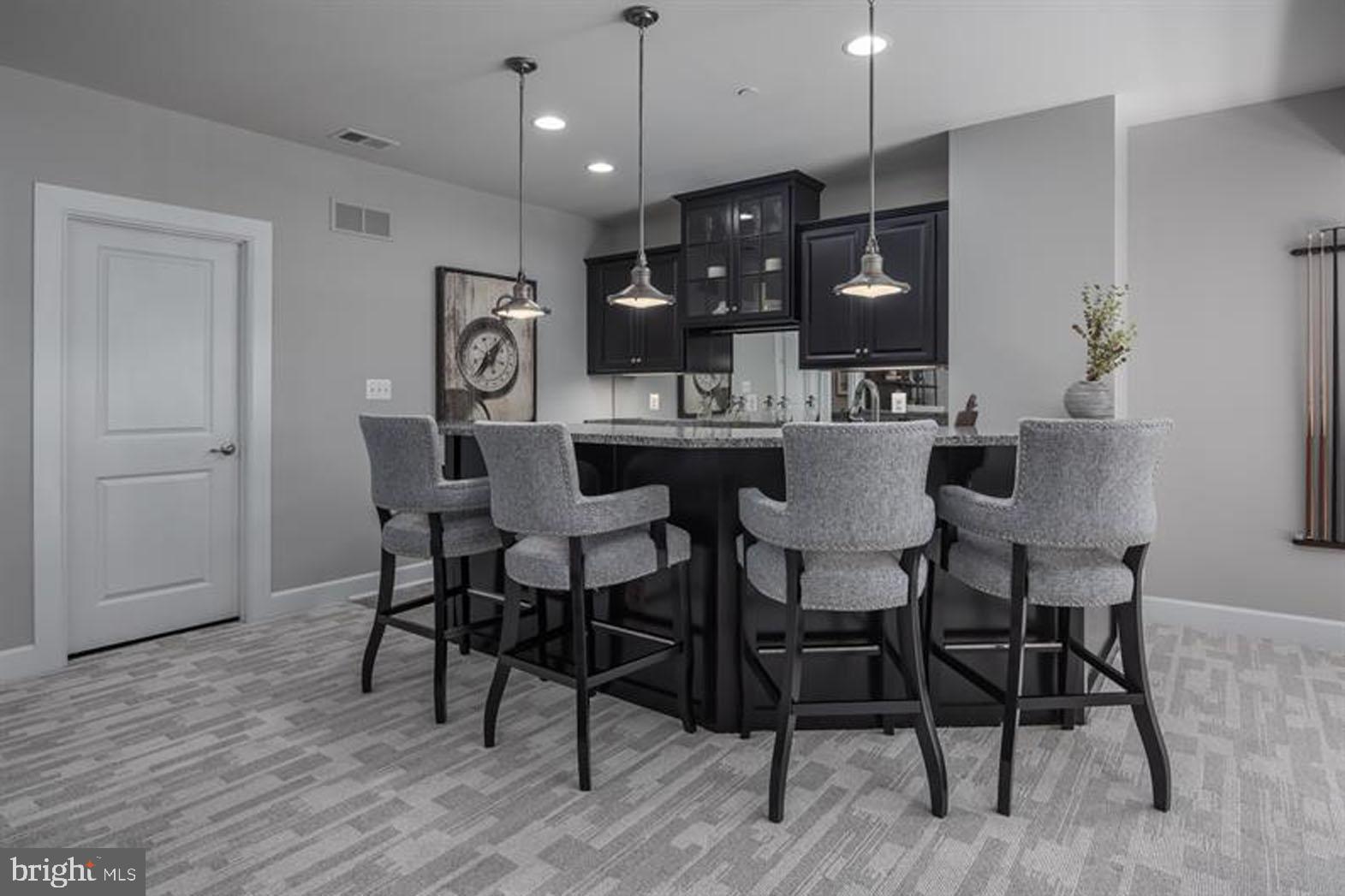 WESTMOUNT - Residential