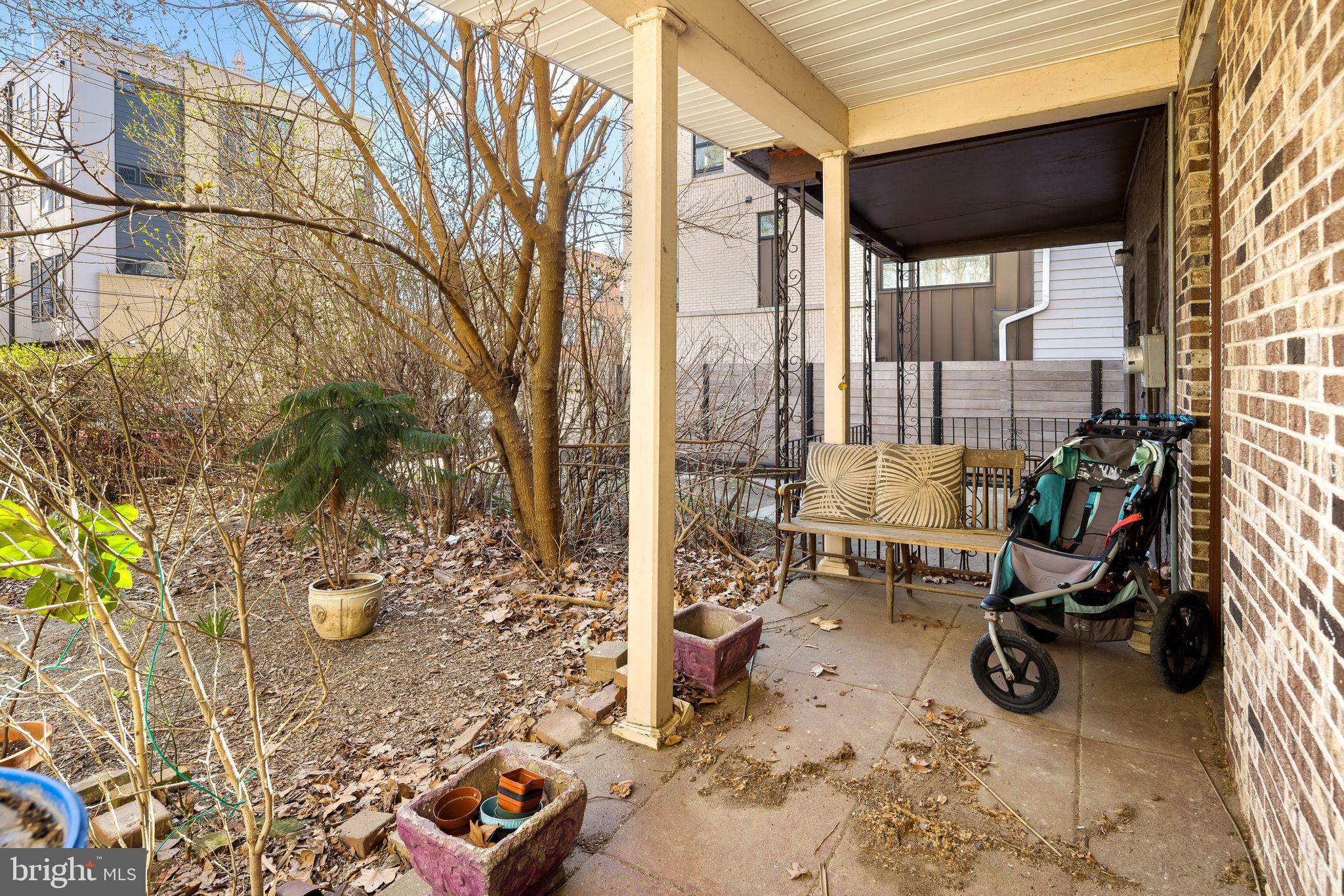 FRANCISVILLE - Residential