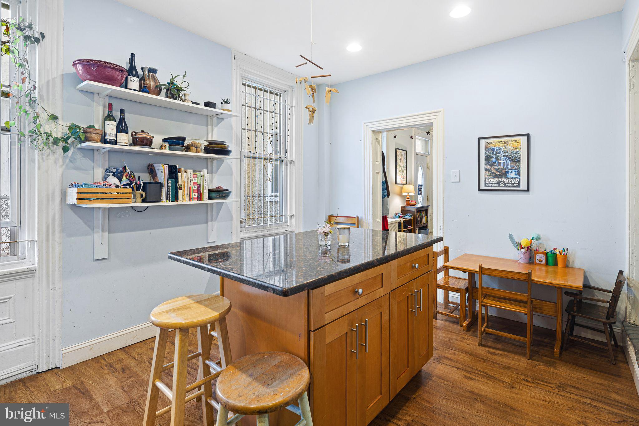 FRANCISVILLE - Residential