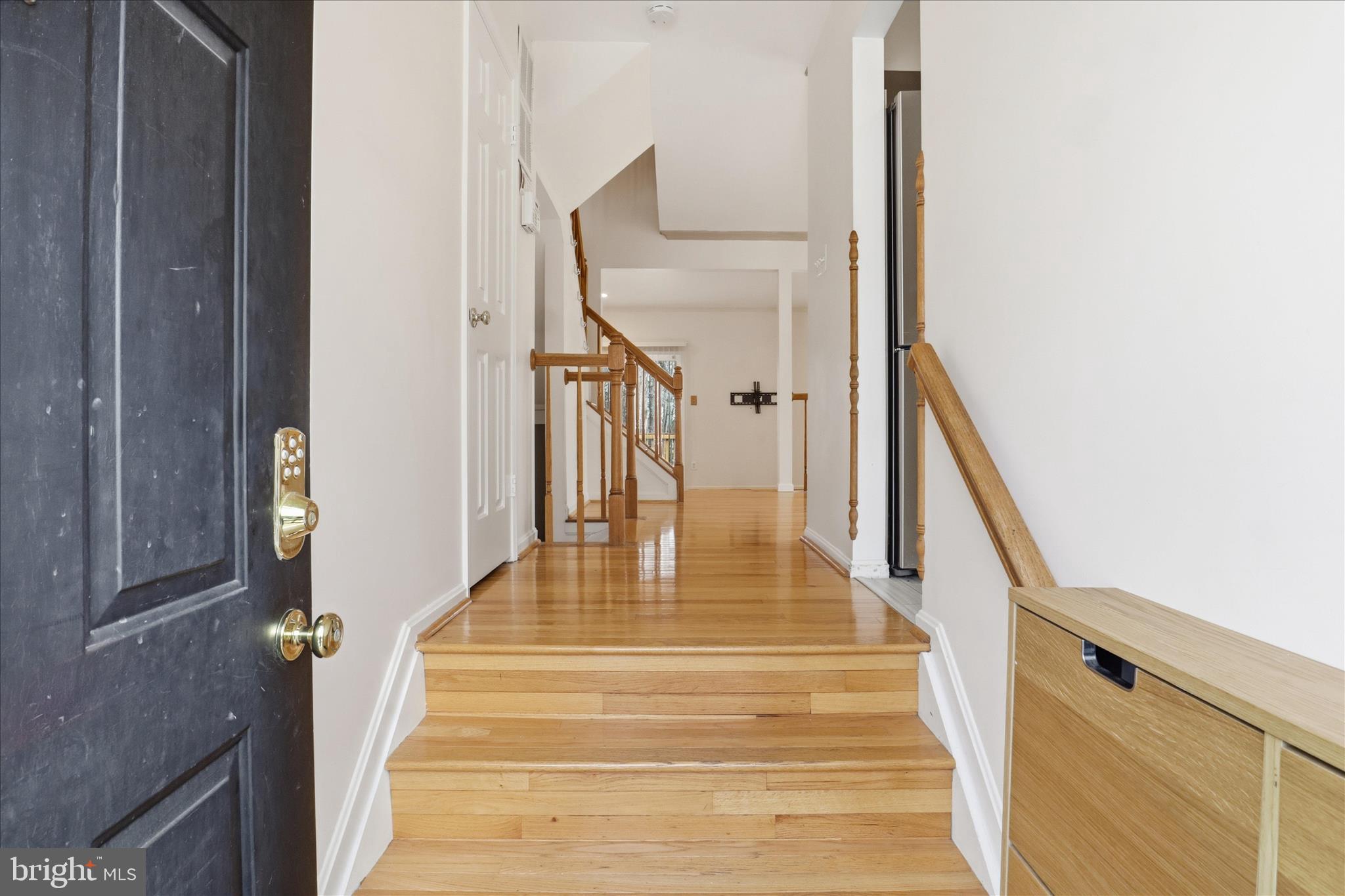 LITTLE ROCKY RUN - Residential Lease