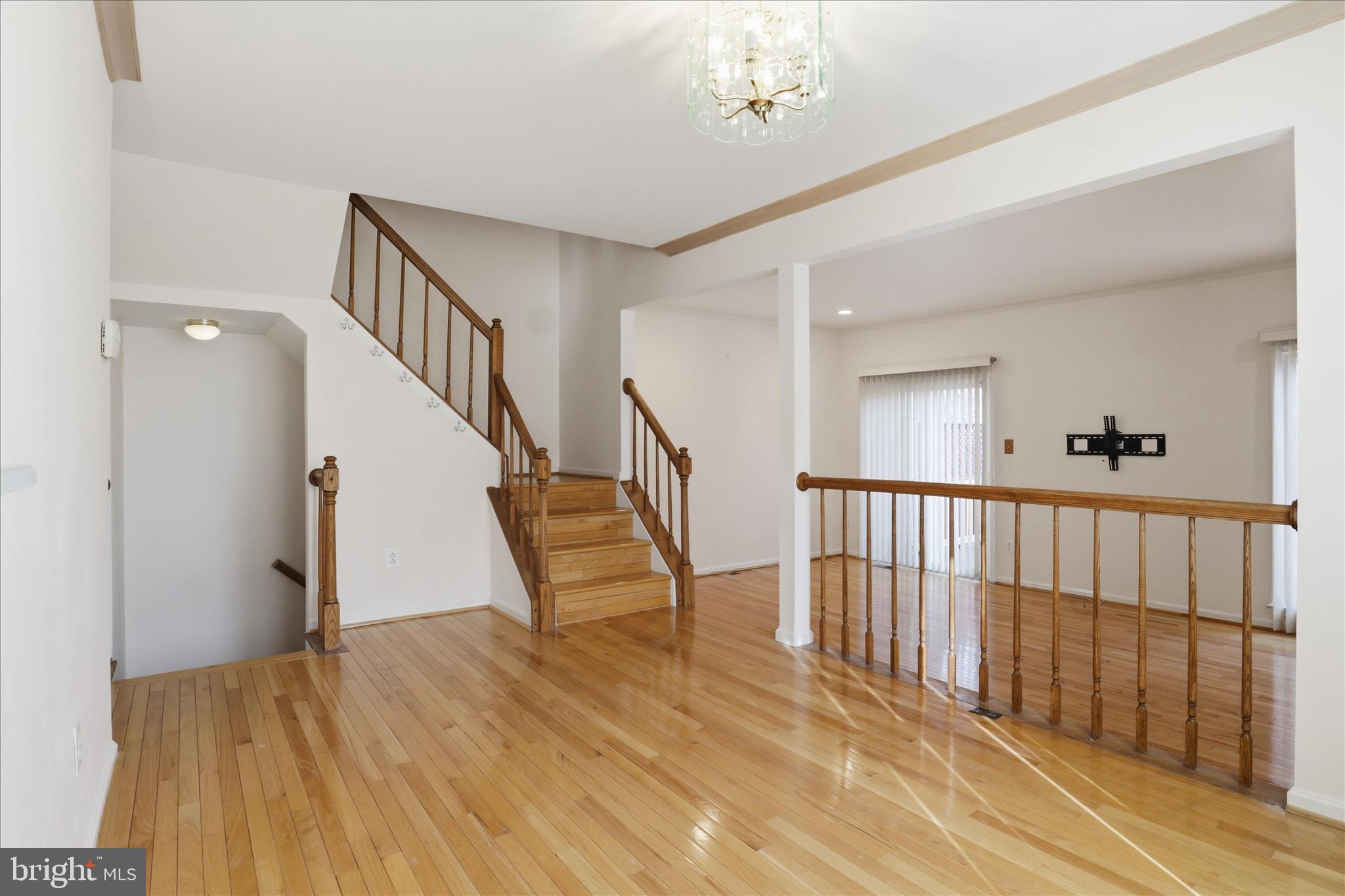 LITTLE ROCKY RUN - Residential Lease