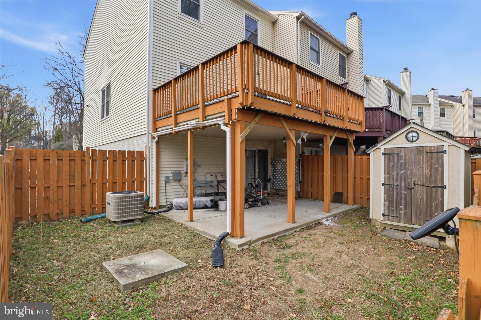 LITTLE ROCKY RUN - Residential Lease