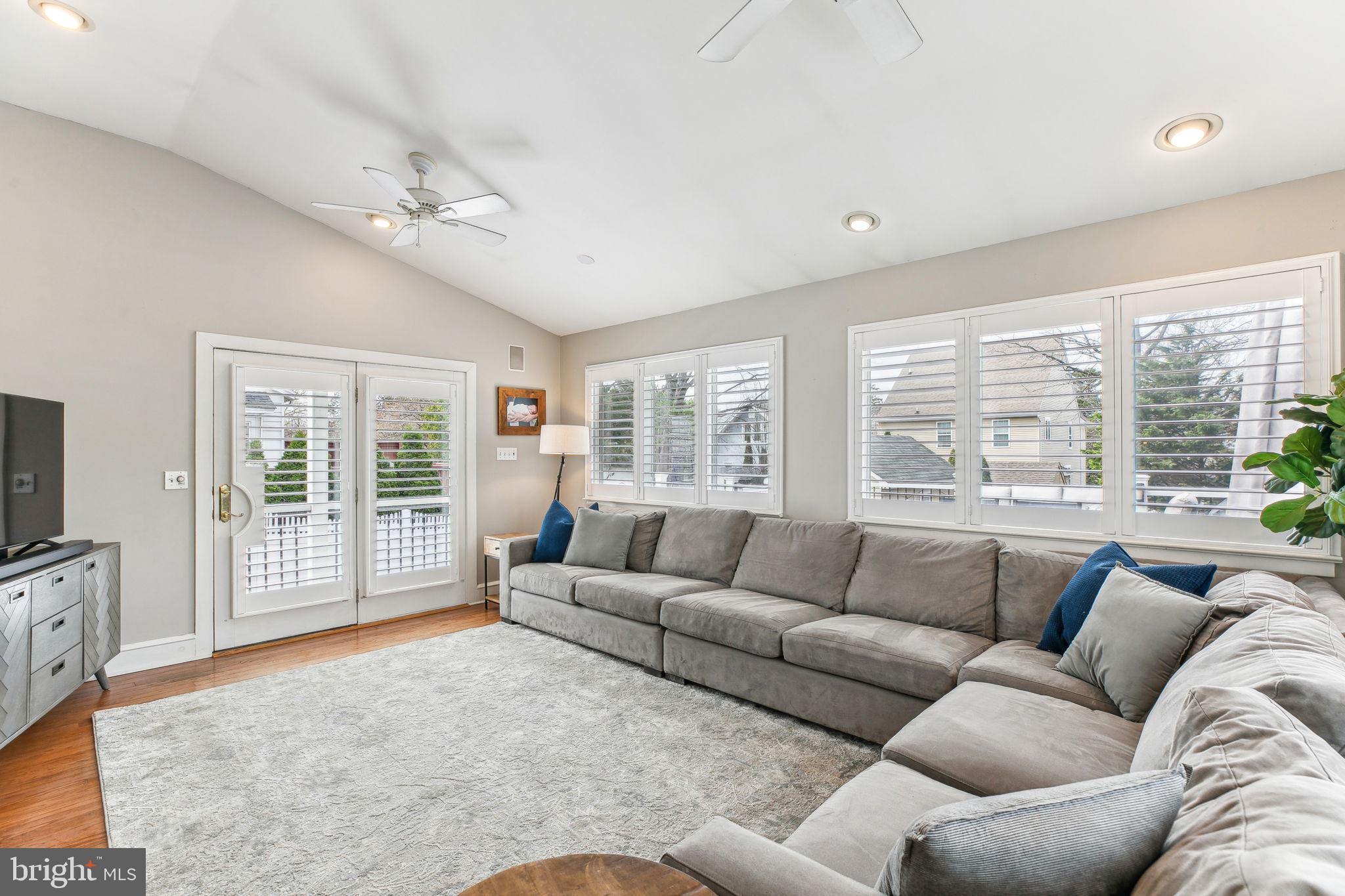 BROOKLINE - Residential