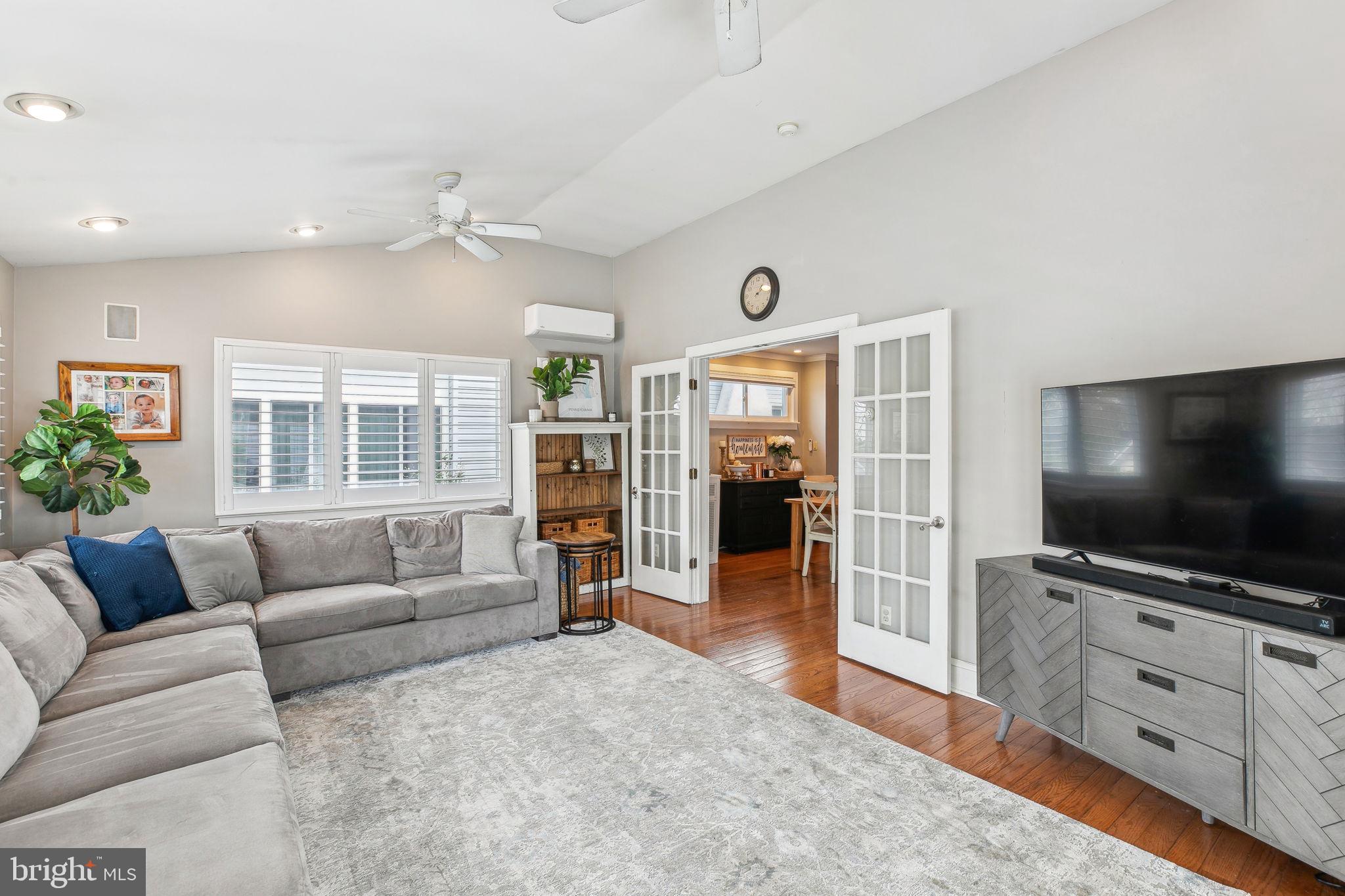 BROOKLINE - Residential