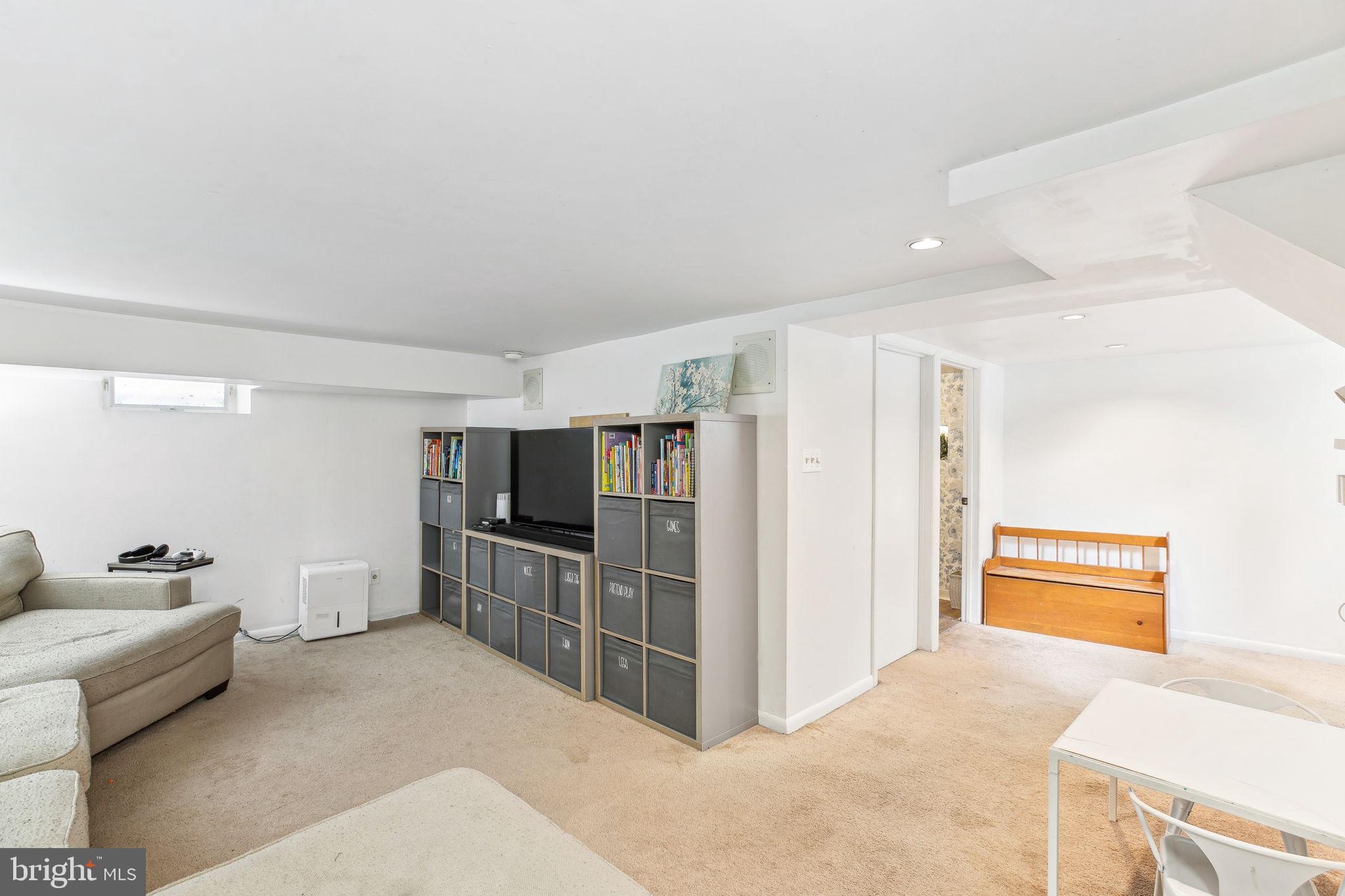 BROOKLINE - Residential