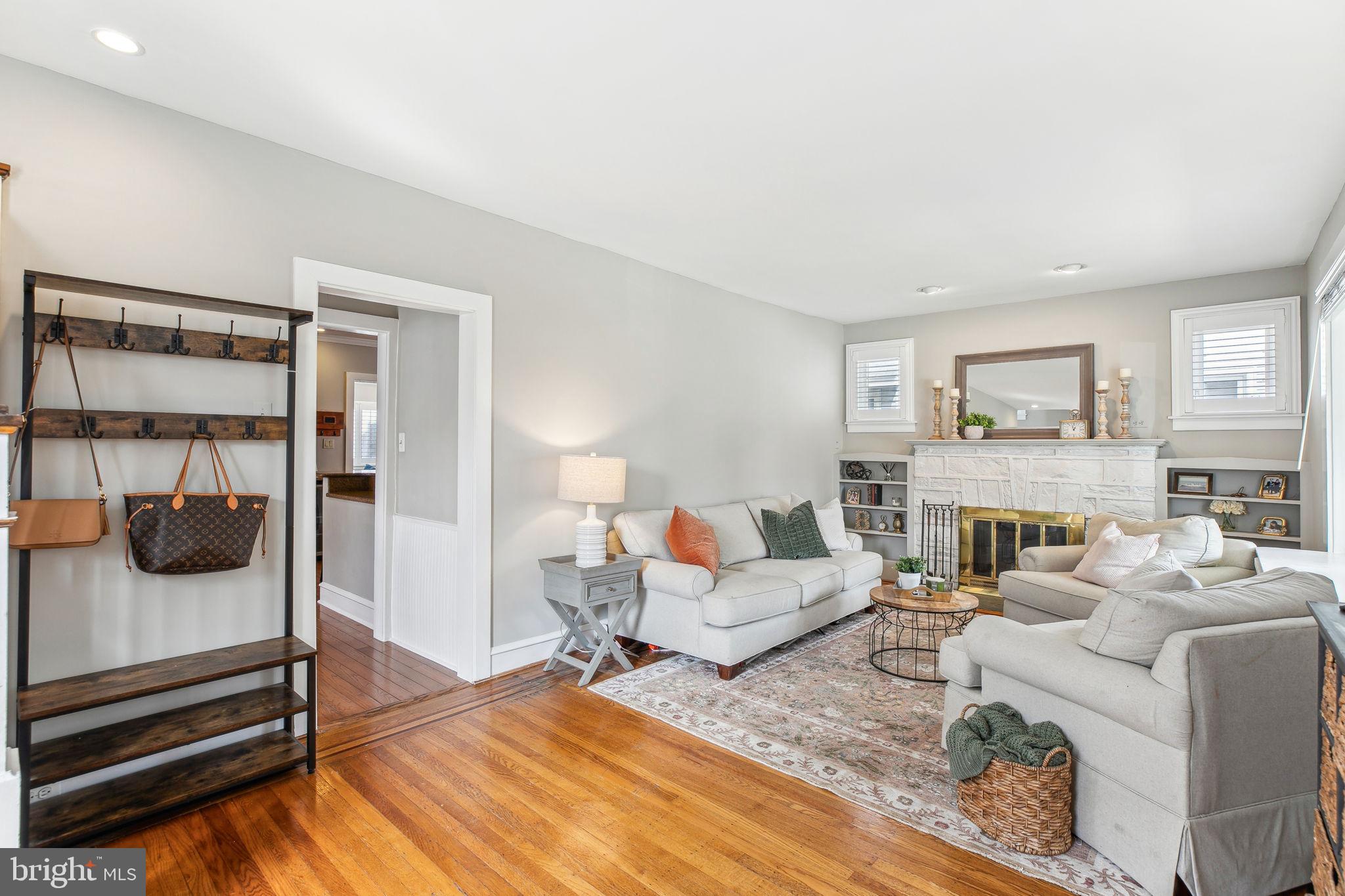 BROOKLINE - Residential