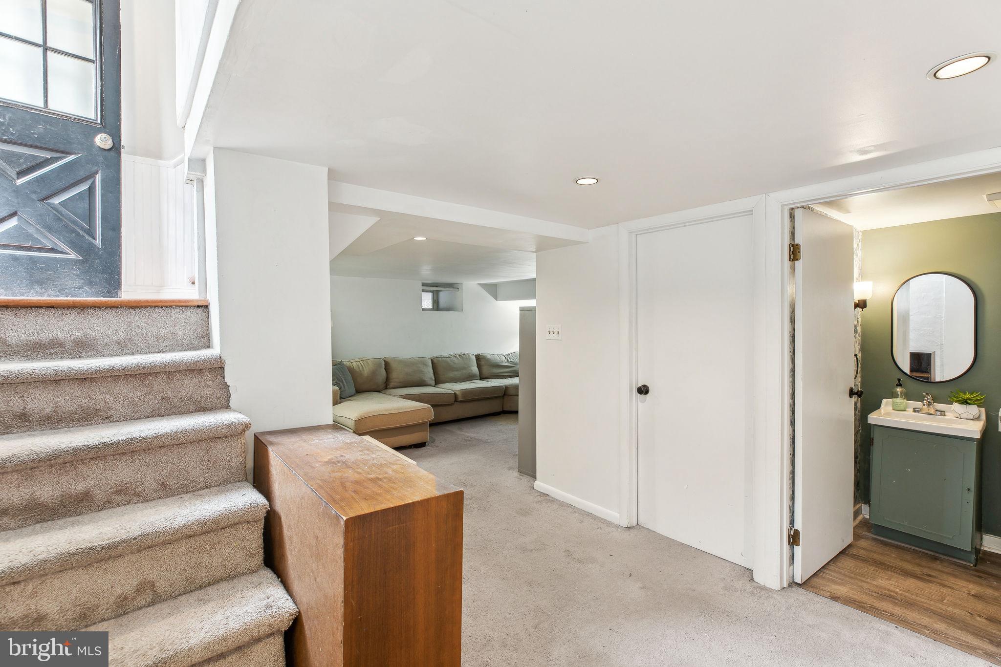 BROOKLINE - Residential