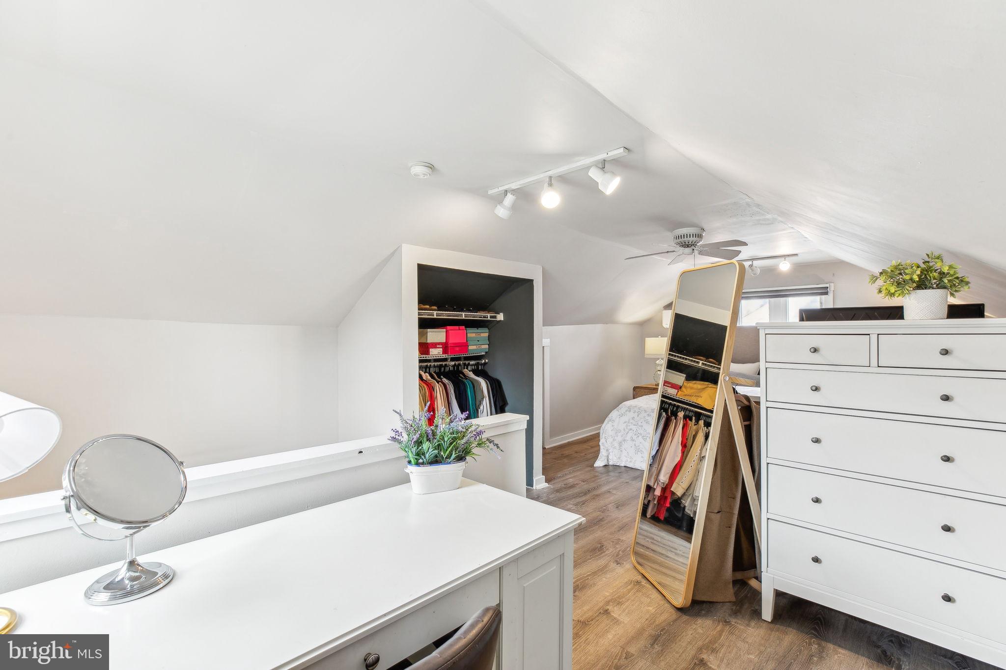 BROOKLINE - Residential