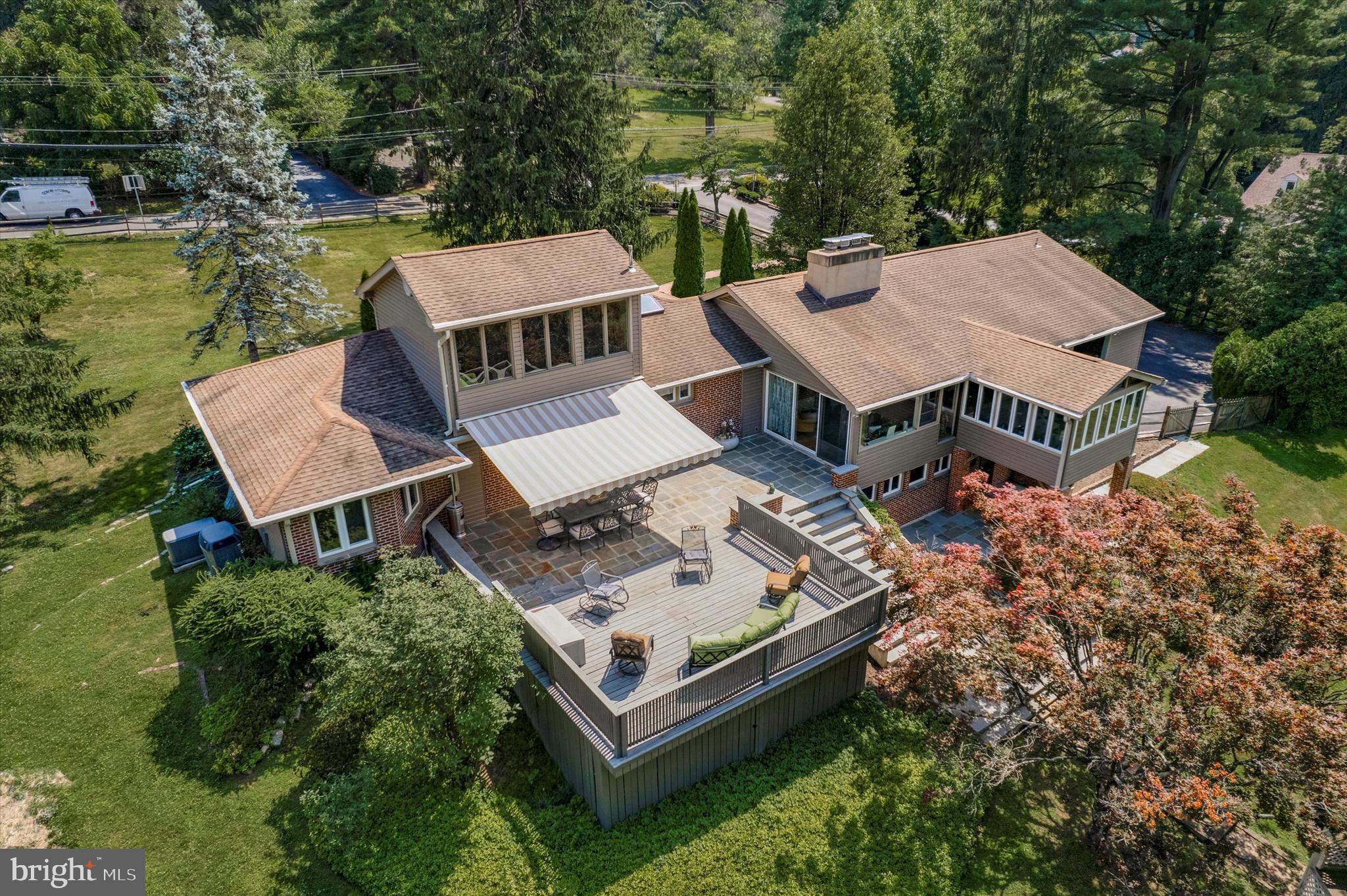 HUNTINGDON VALLEY - Residential