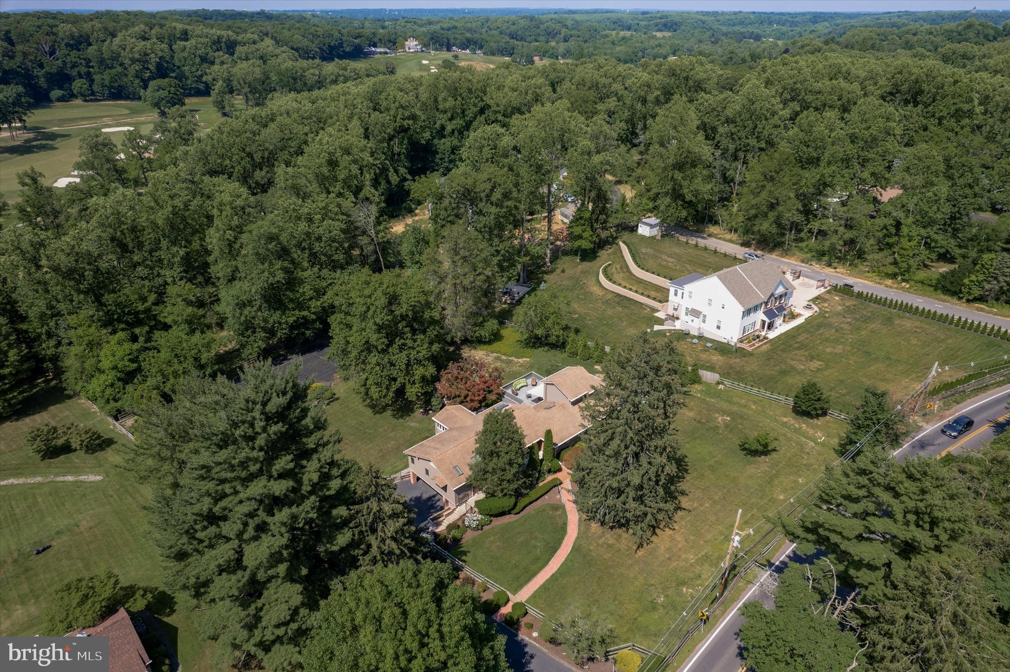 HUNTINGDON VALLEY - Residential