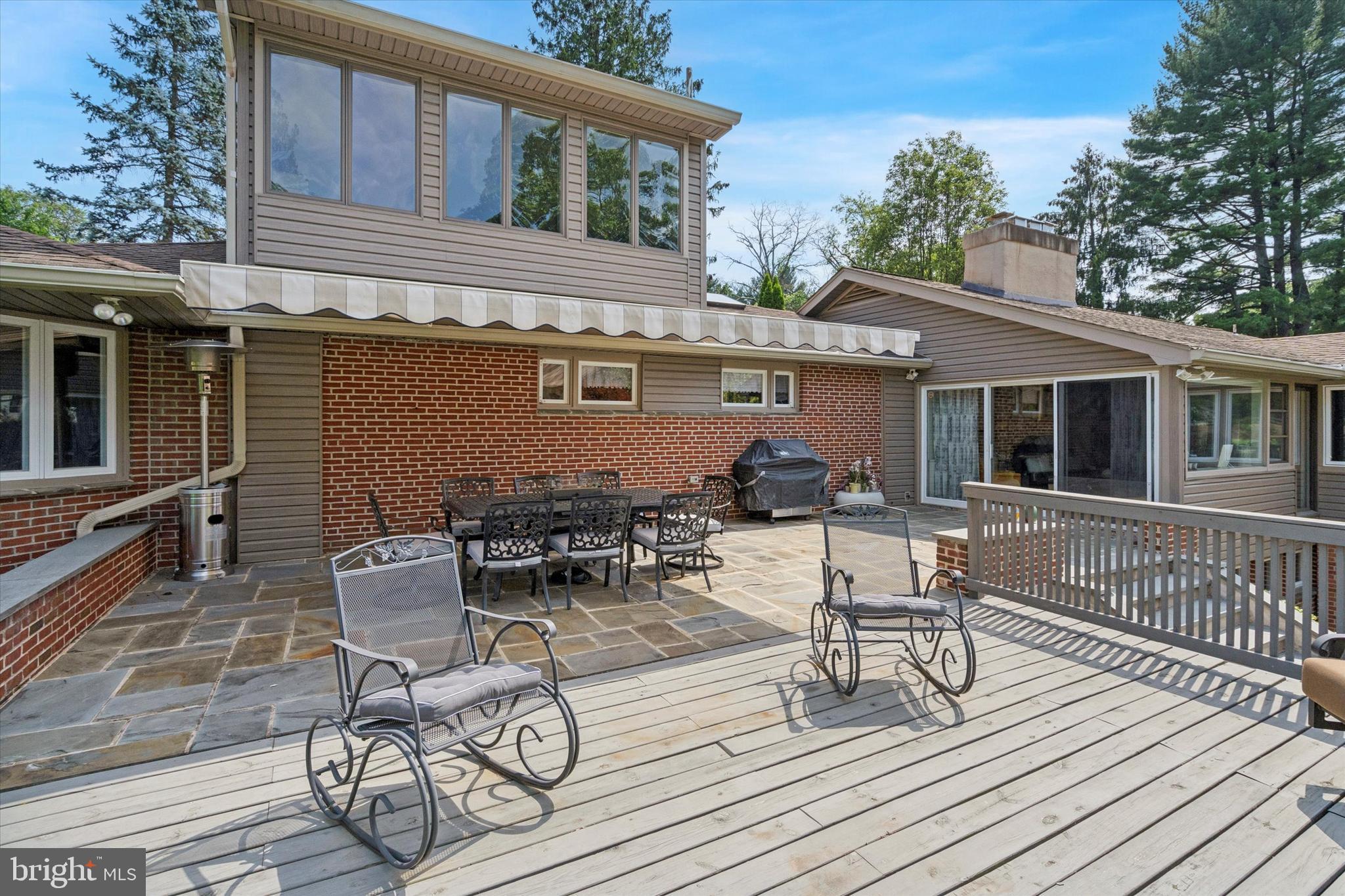 HUNTINGDON VALLEY - Residential