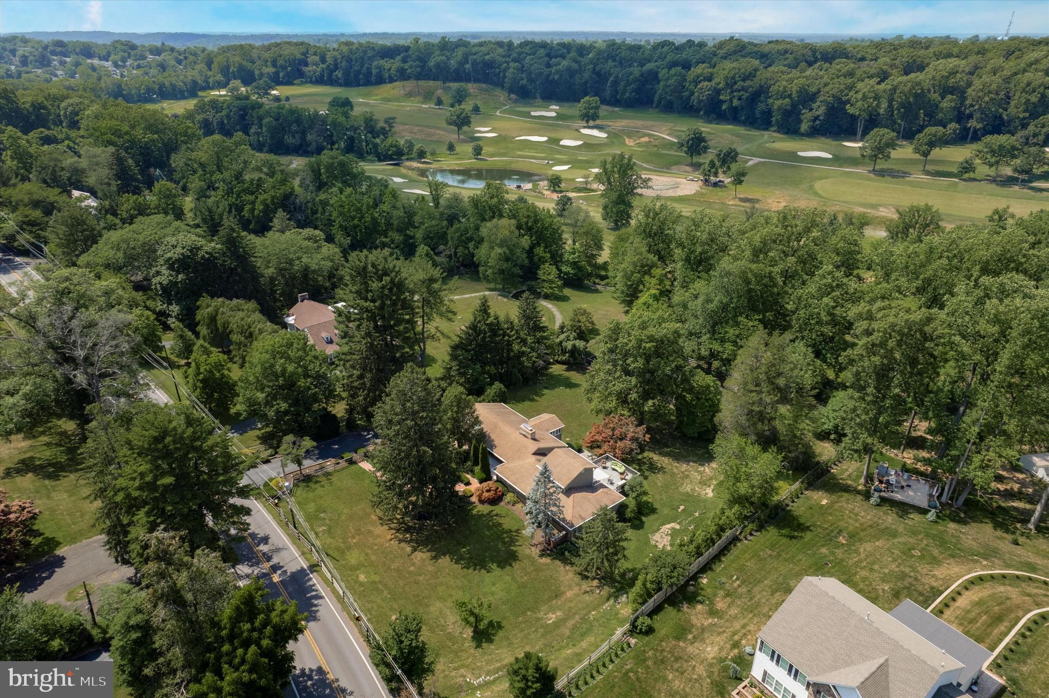 HUNTINGDON VALLEY - Residential