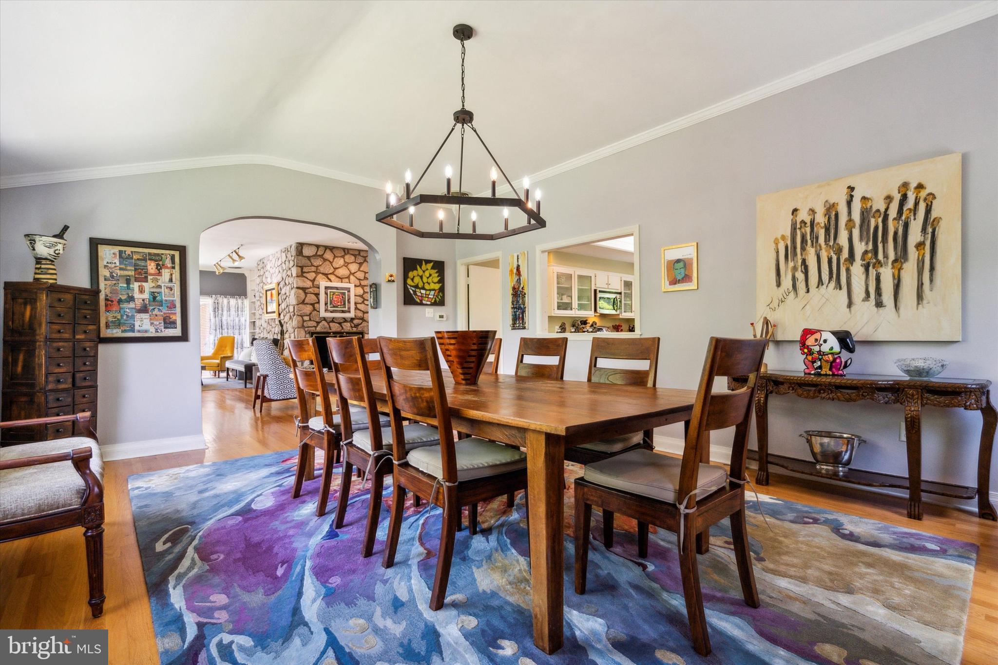 HUNTINGDON VALLEY - Residential