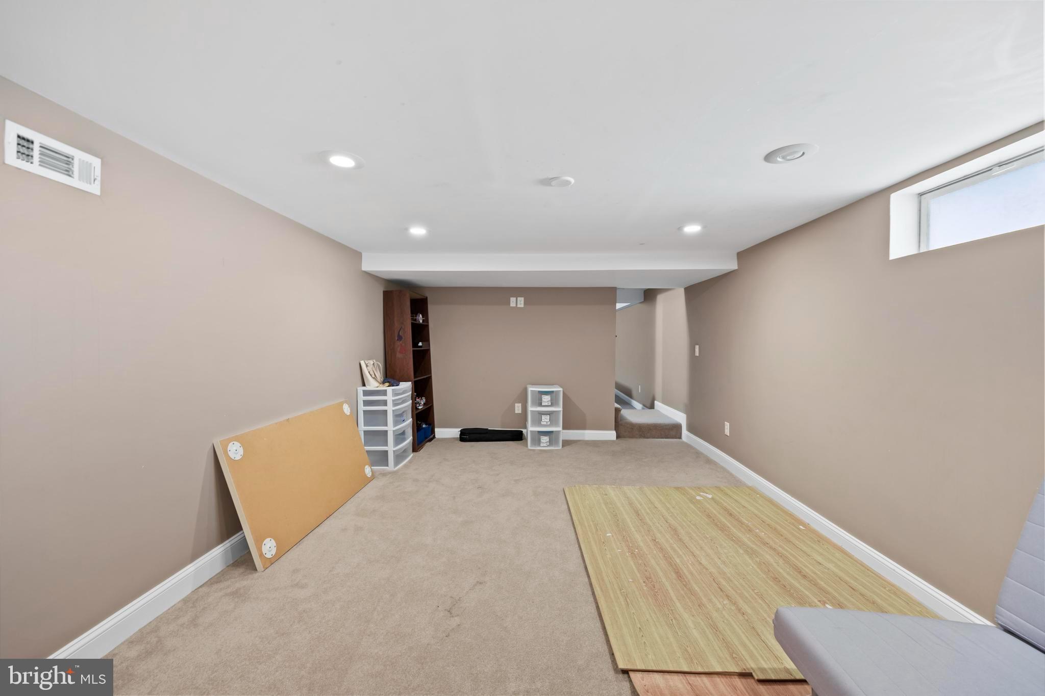 MAGOTHY BEACH - Residential