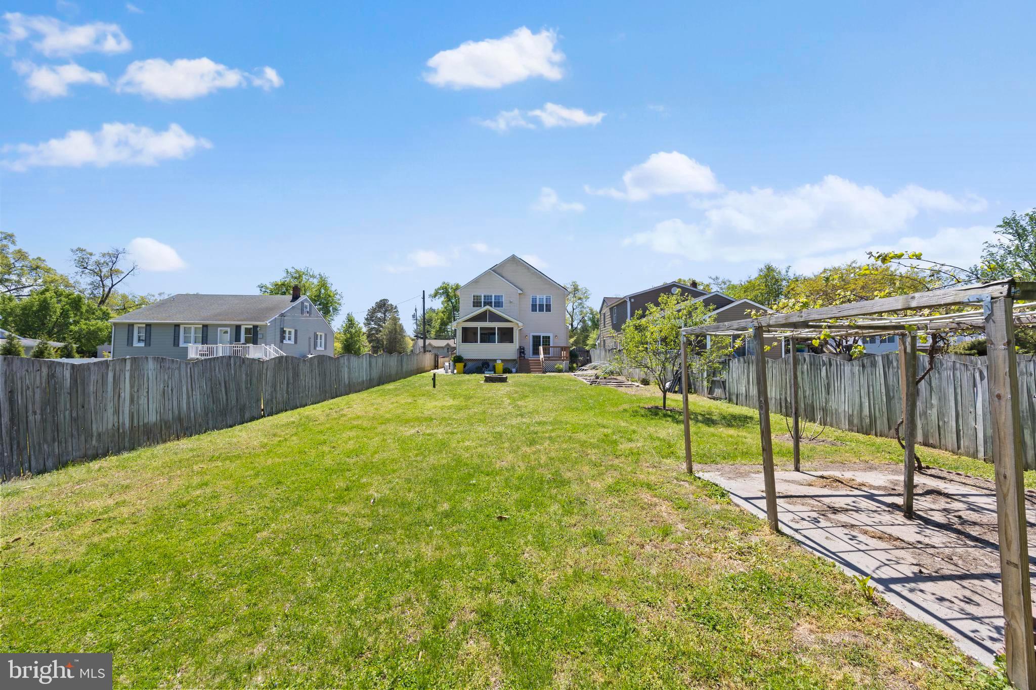 MAGOTHY BEACH - Residential