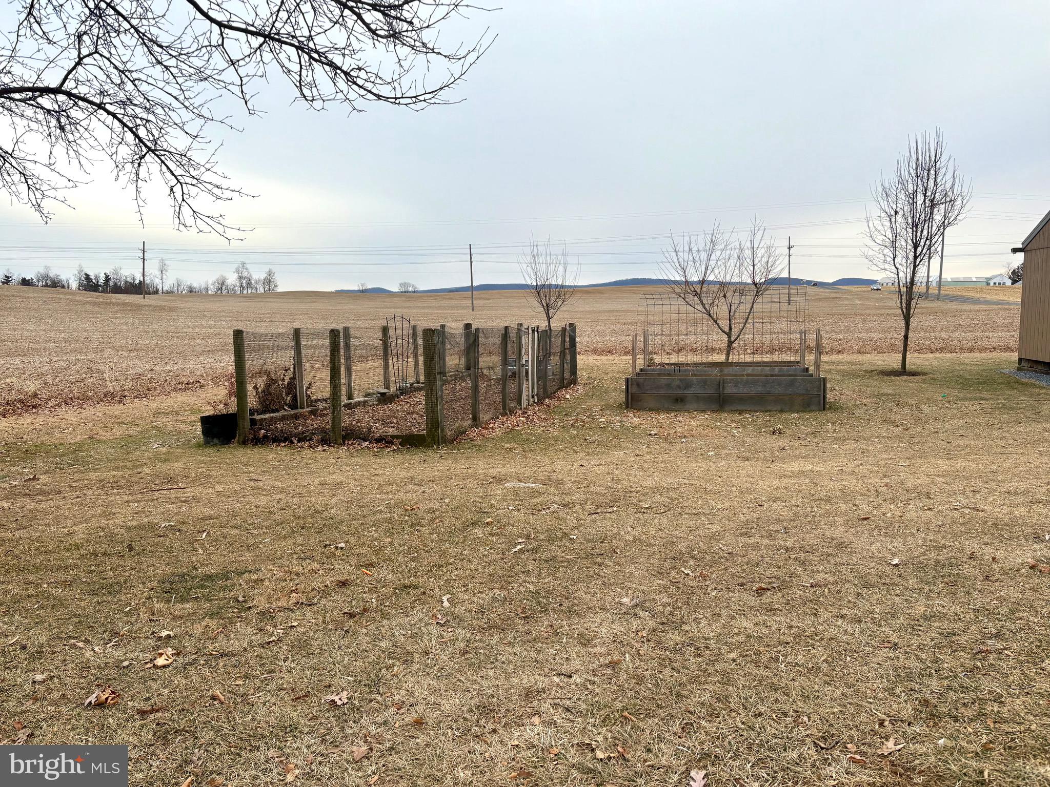 WALKER ROAD - Residential