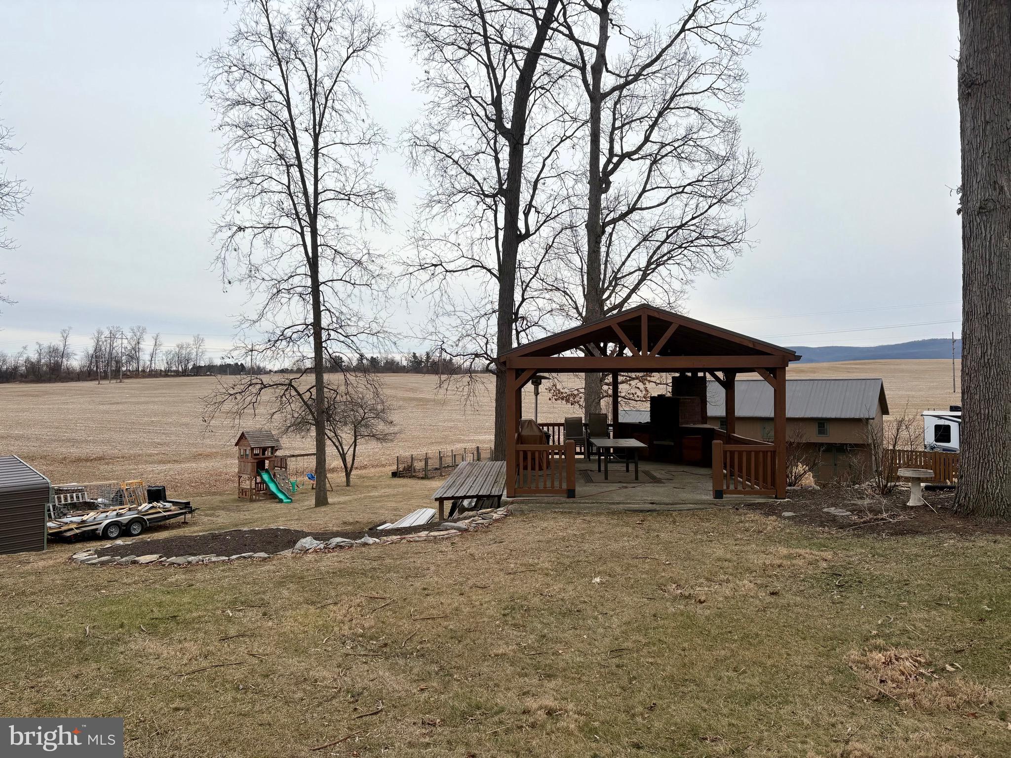 WALKER ROAD - Residential