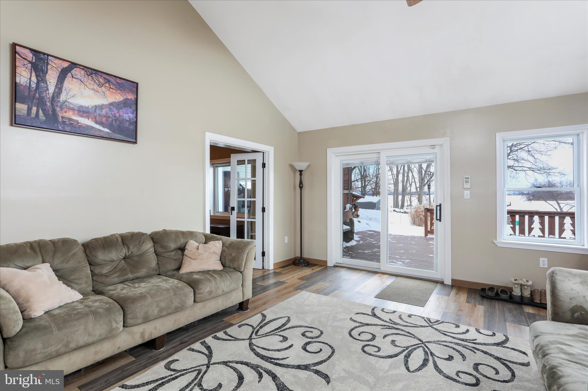 WALKER ROAD - Residential