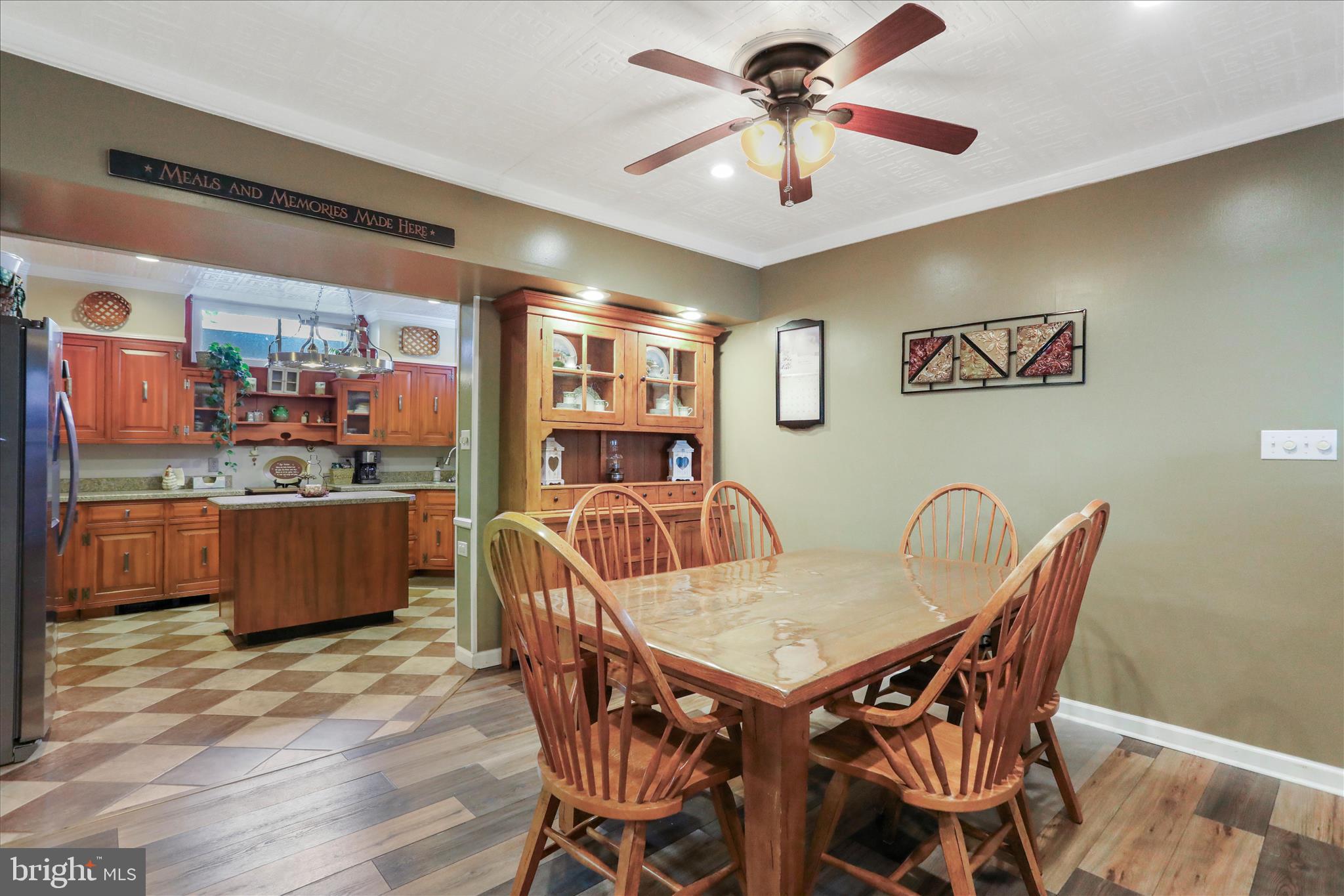 WALKER ROAD - Residential