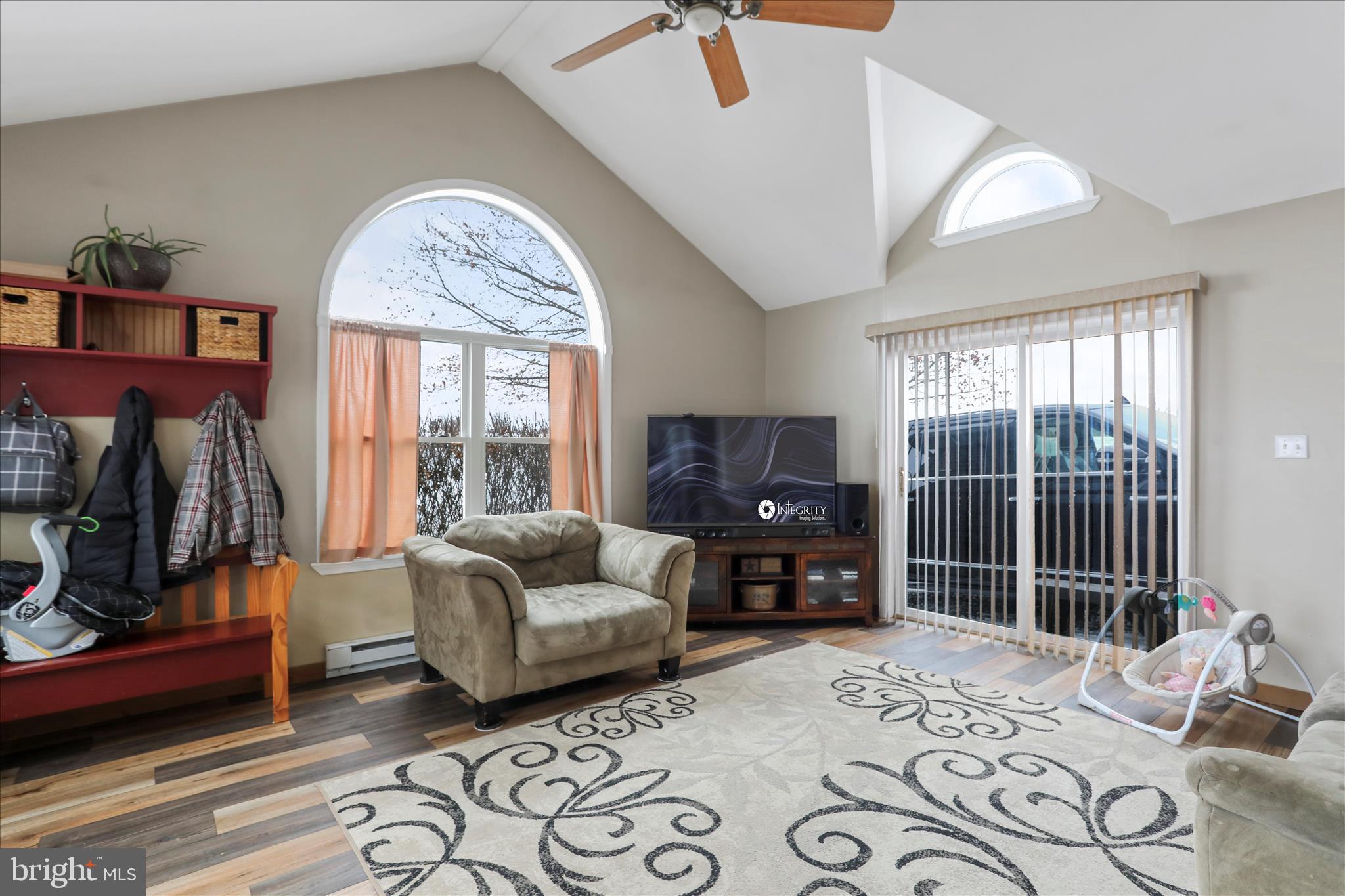 WALKER ROAD - Residential