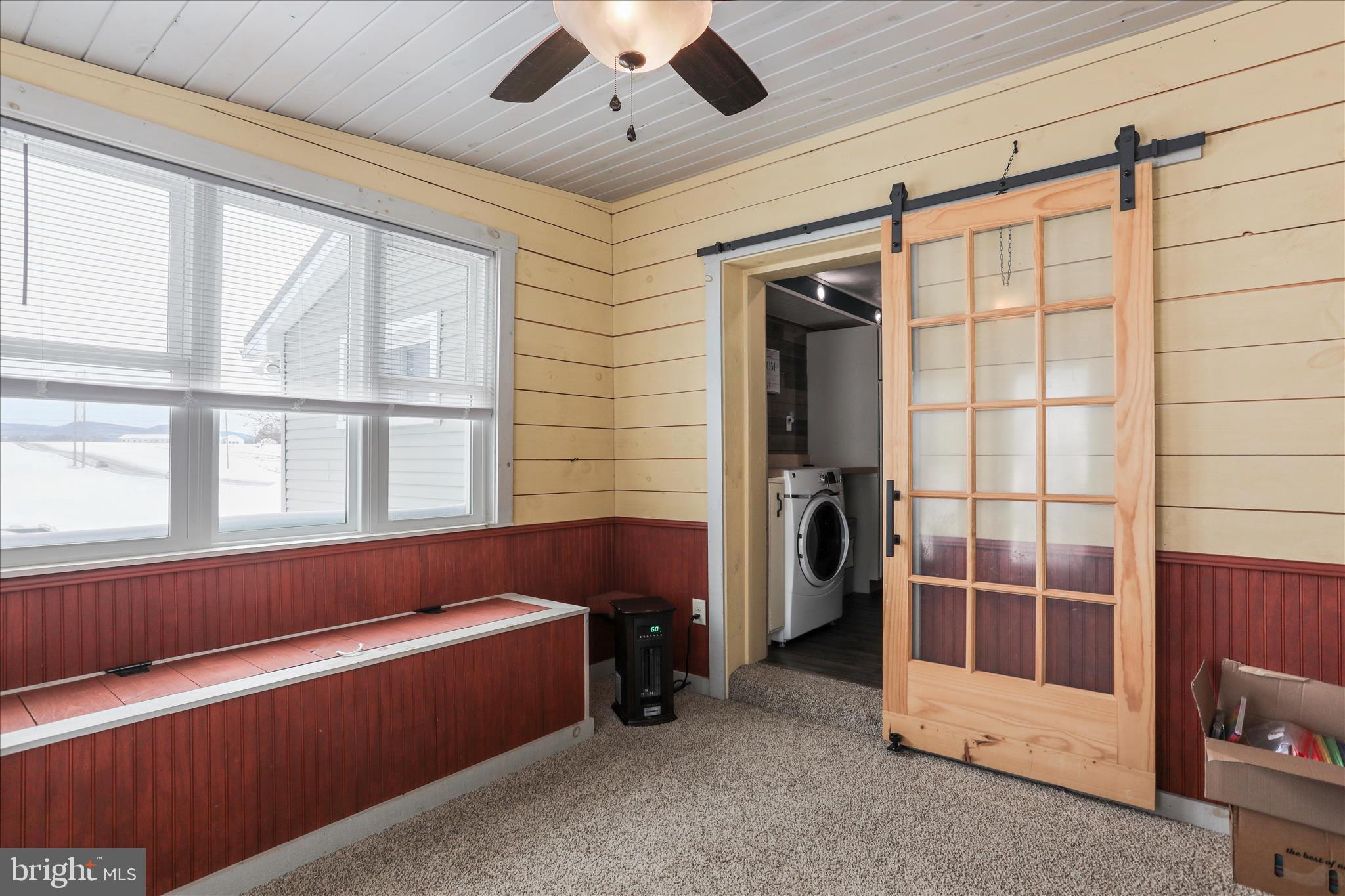 WALKER ROAD - Residential