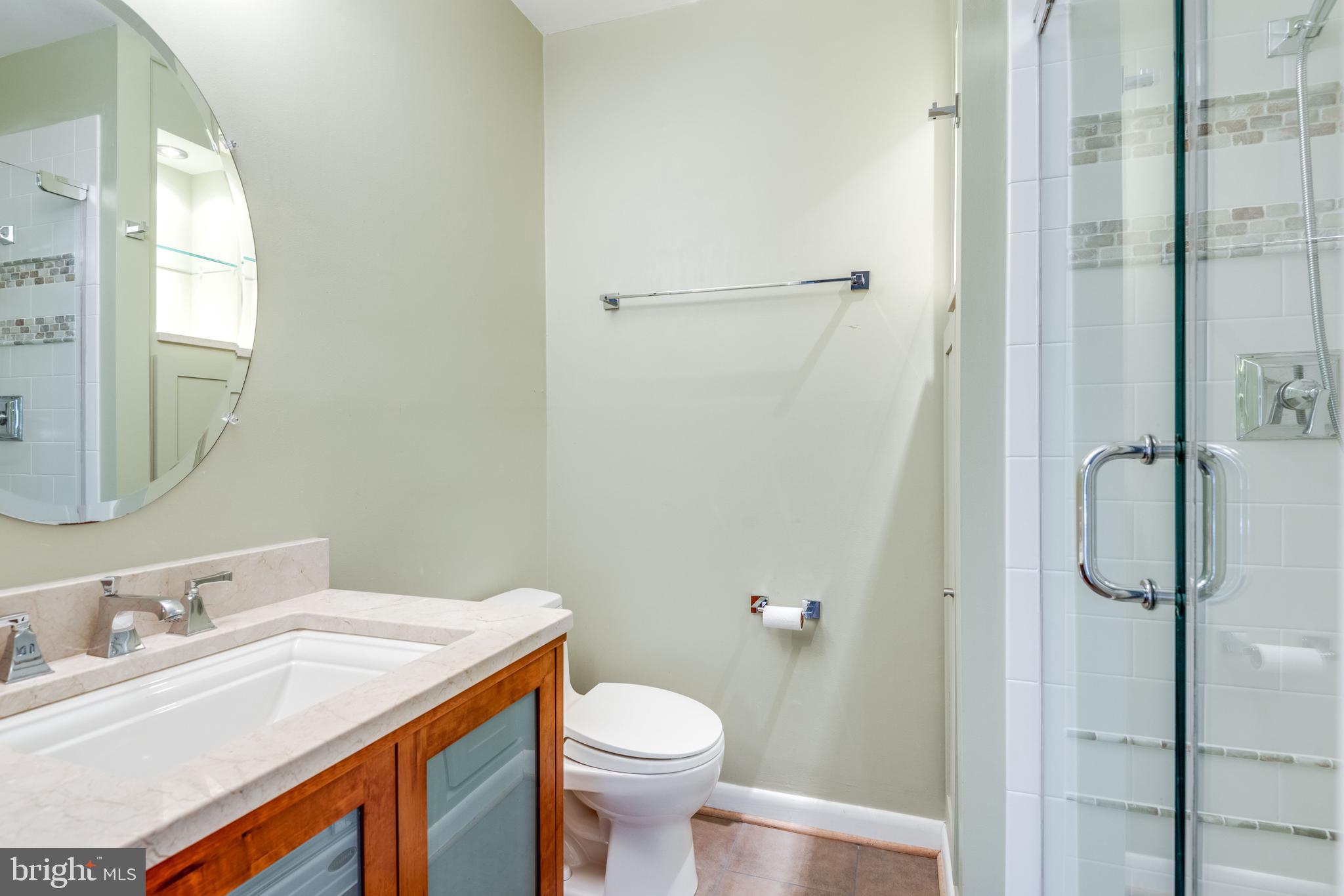 RESTON - Residential