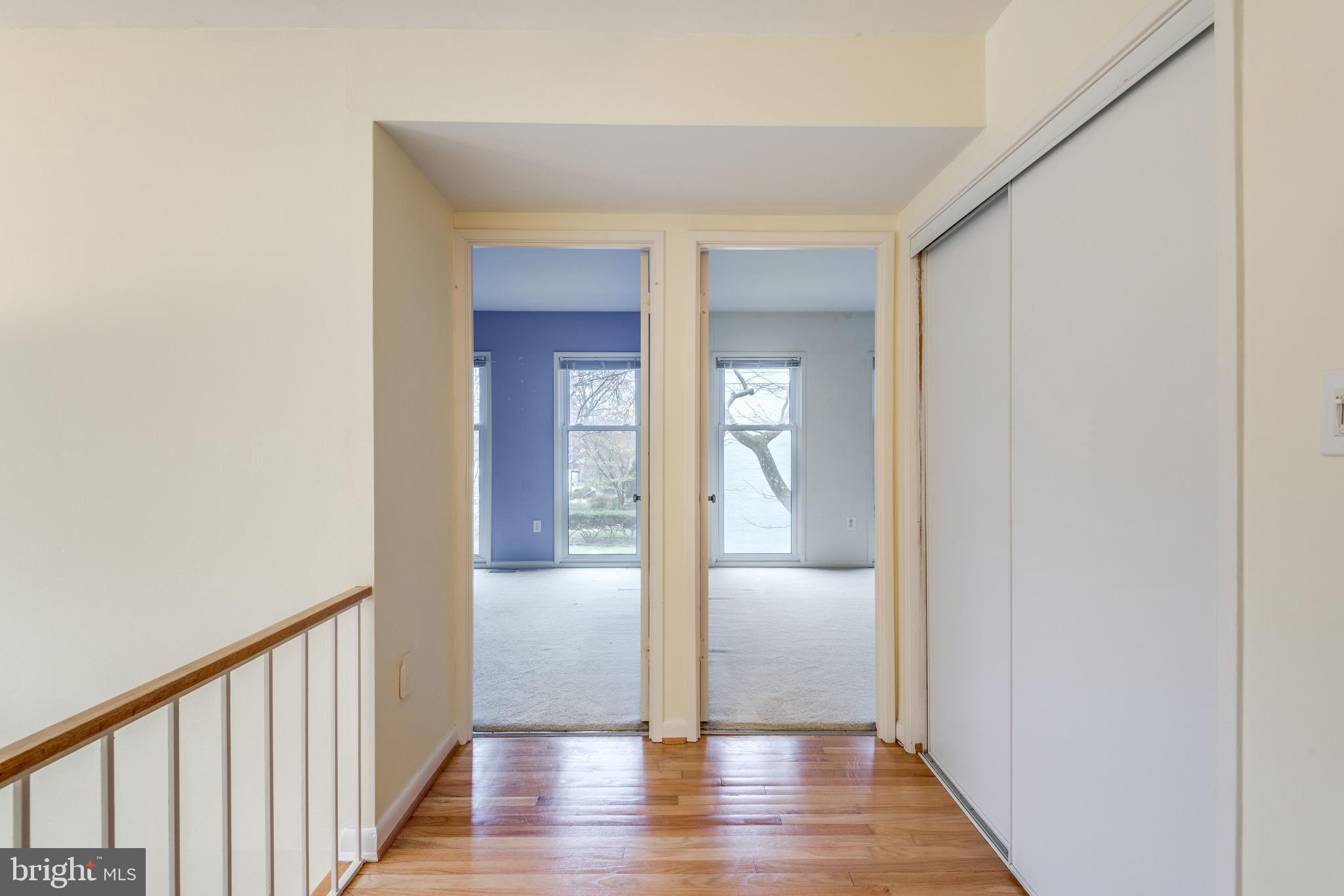 RESTON - Residential