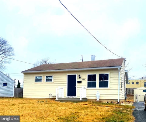 Homes For Rent - 3626 Chestnut St<br/> CAMP HILL, PA 17011