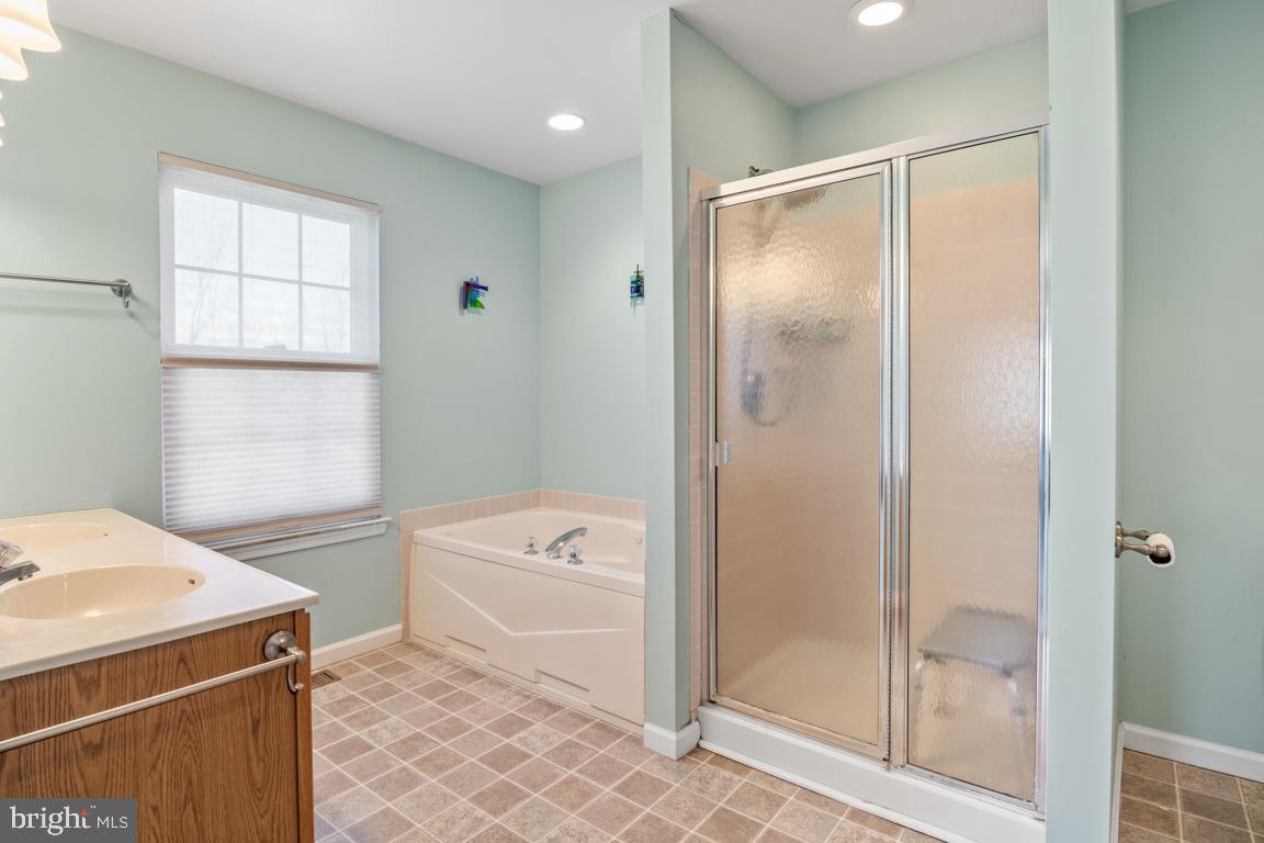 GLENN ROSE - Residential