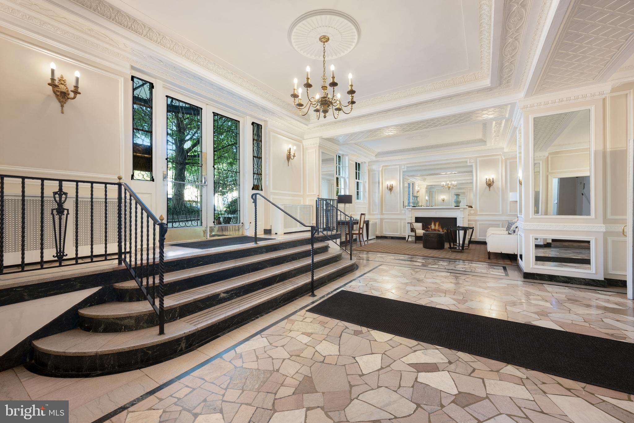 2540 MASSACHUSETTS AVENUE NW 306
