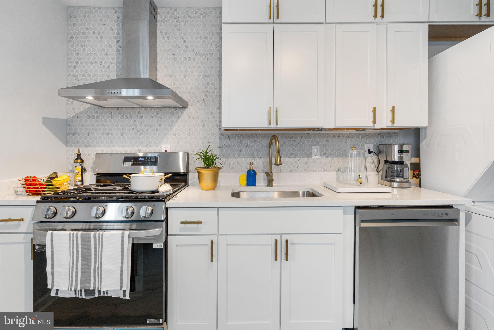 NORTH DEEN - Residential