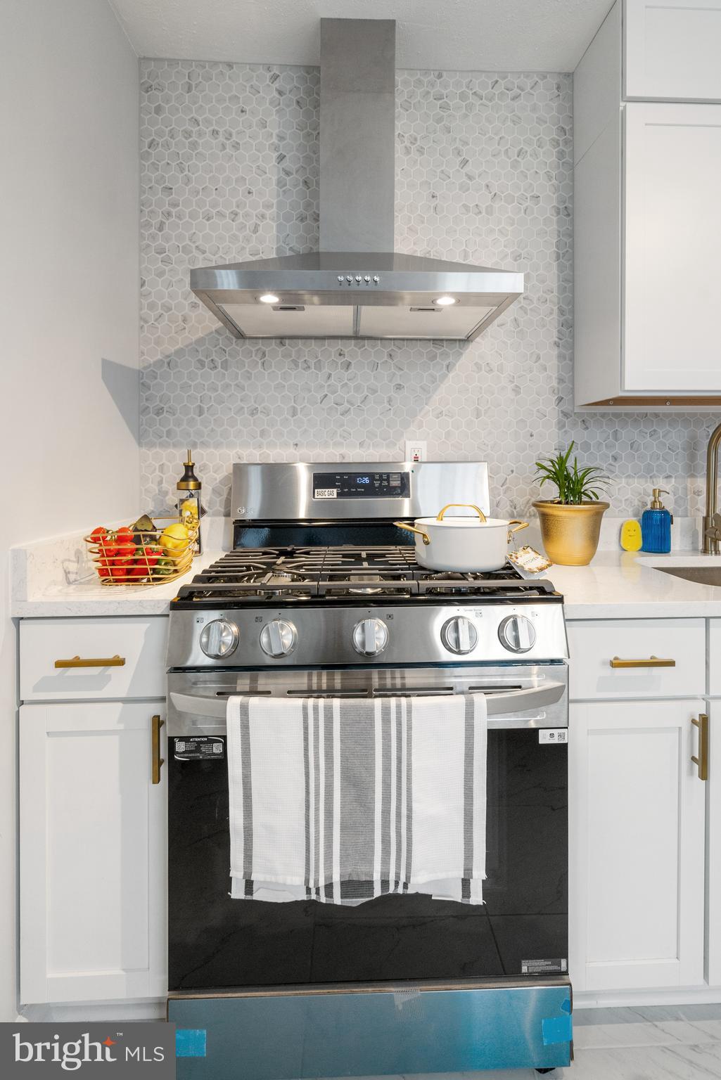 NORTH DEEN - Residential