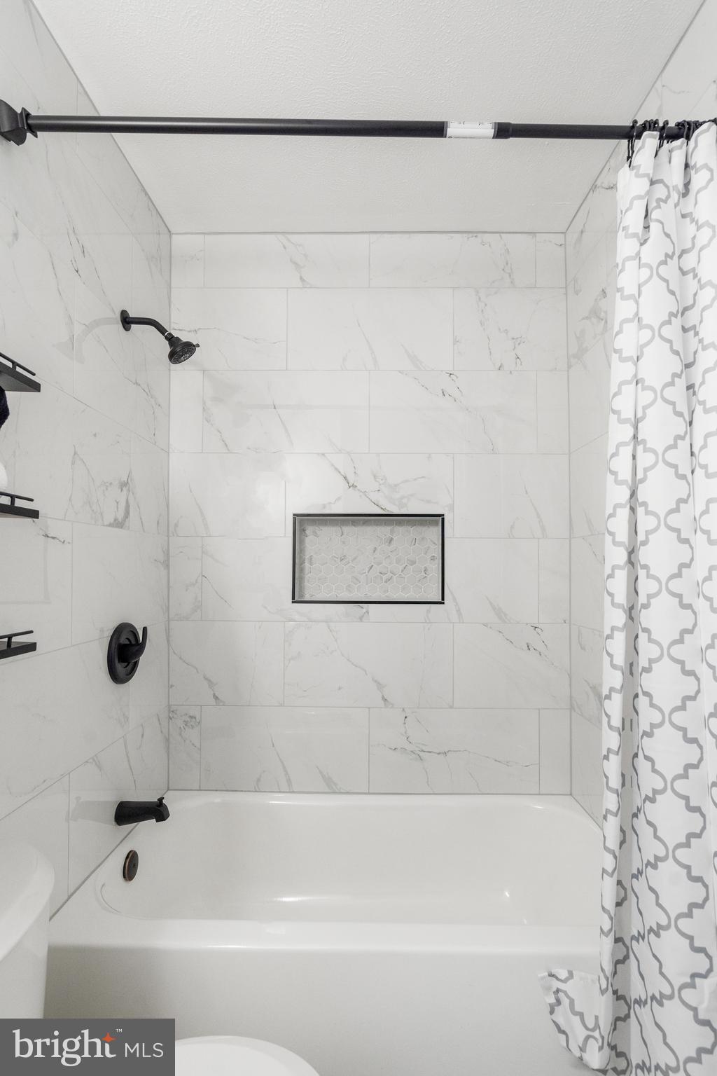 NORTH DEEN - Residential