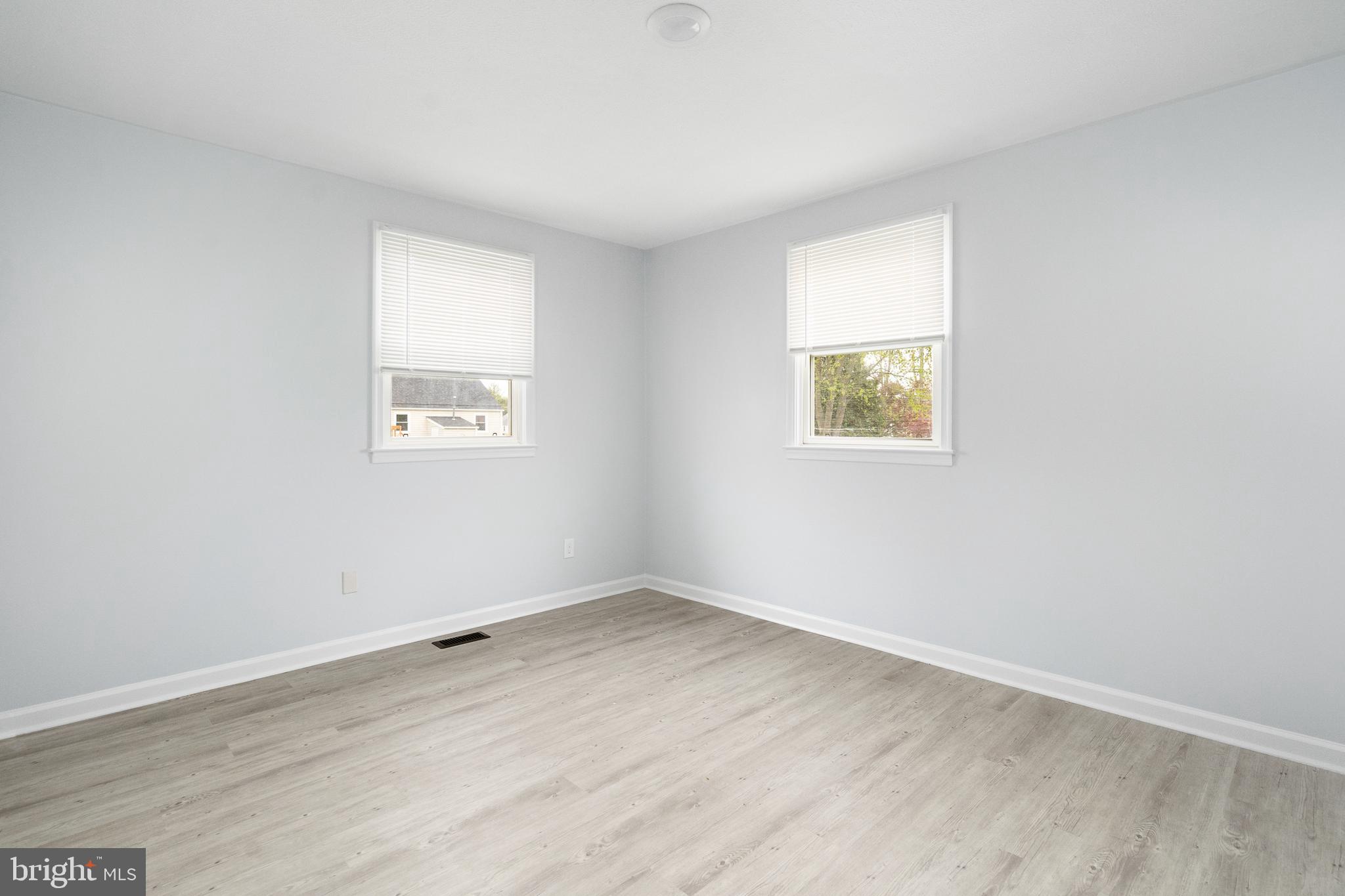 NORTH DEEN - Residential