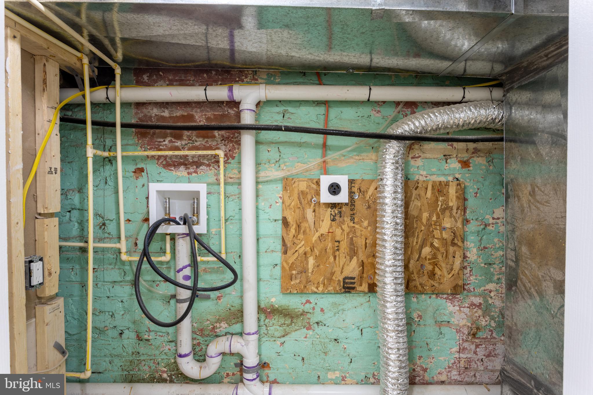 GREEKTOWN - Residential