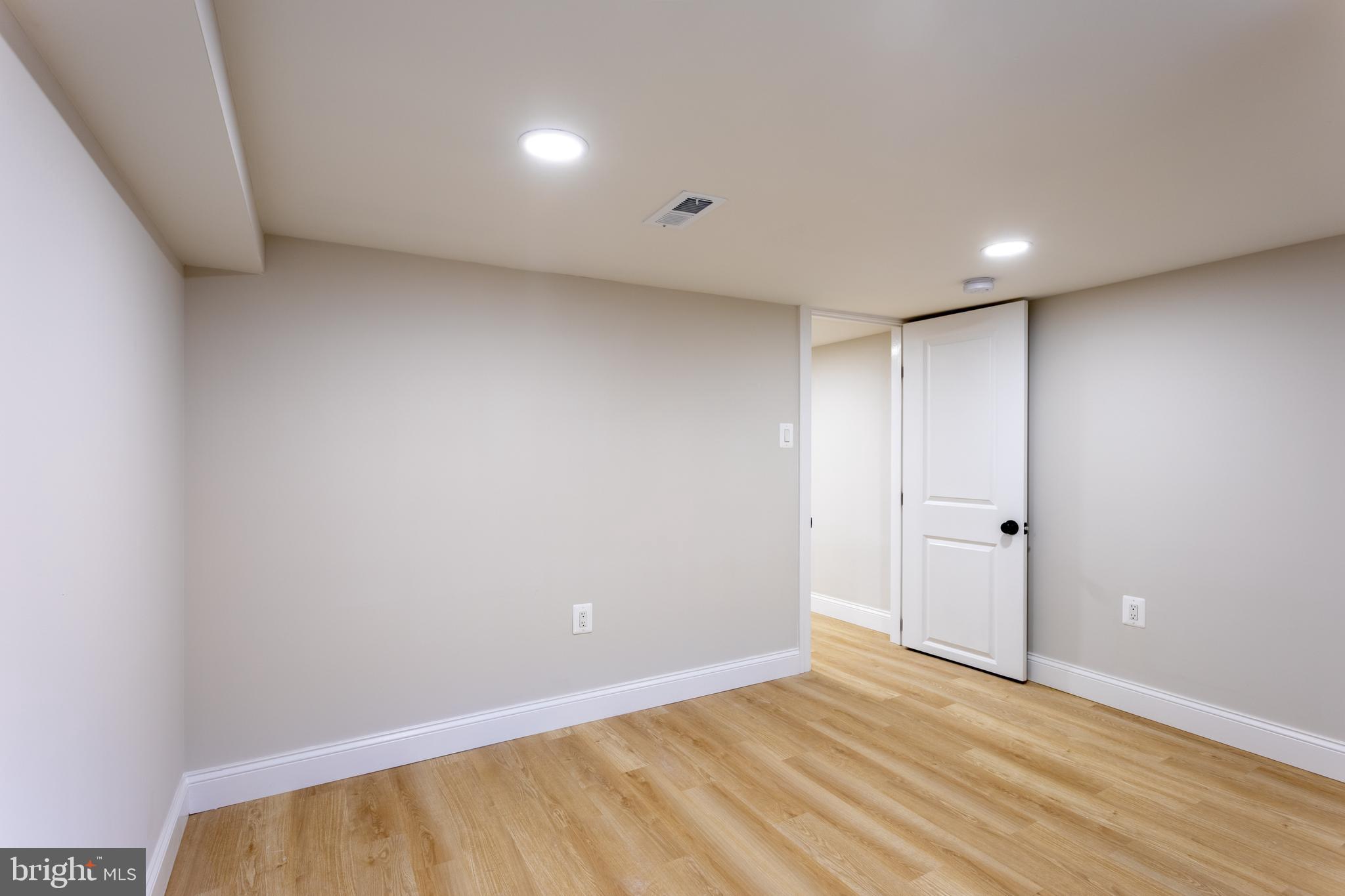 GREEKTOWN - Residential