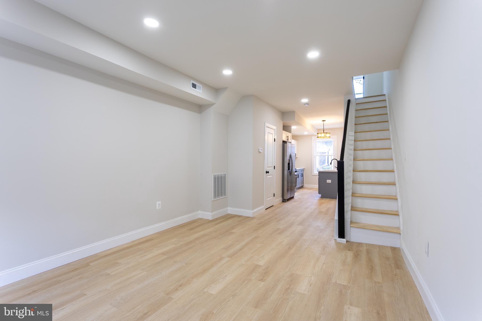 GREEKTOWN - Residential