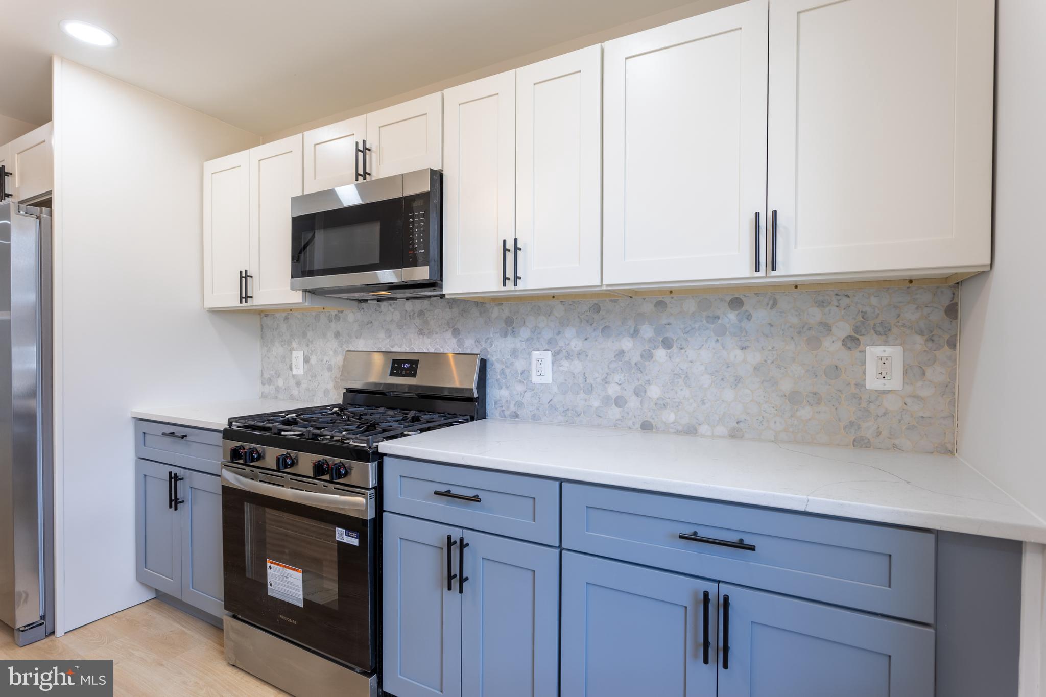 GREEKTOWN - Residential