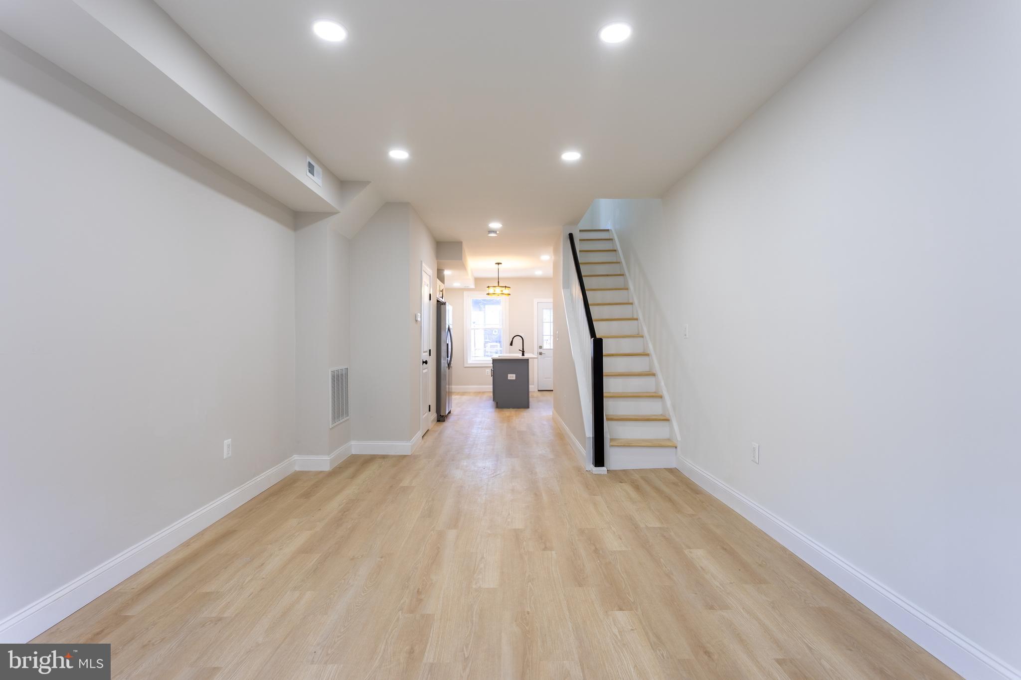 GREEKTOWN - Residential