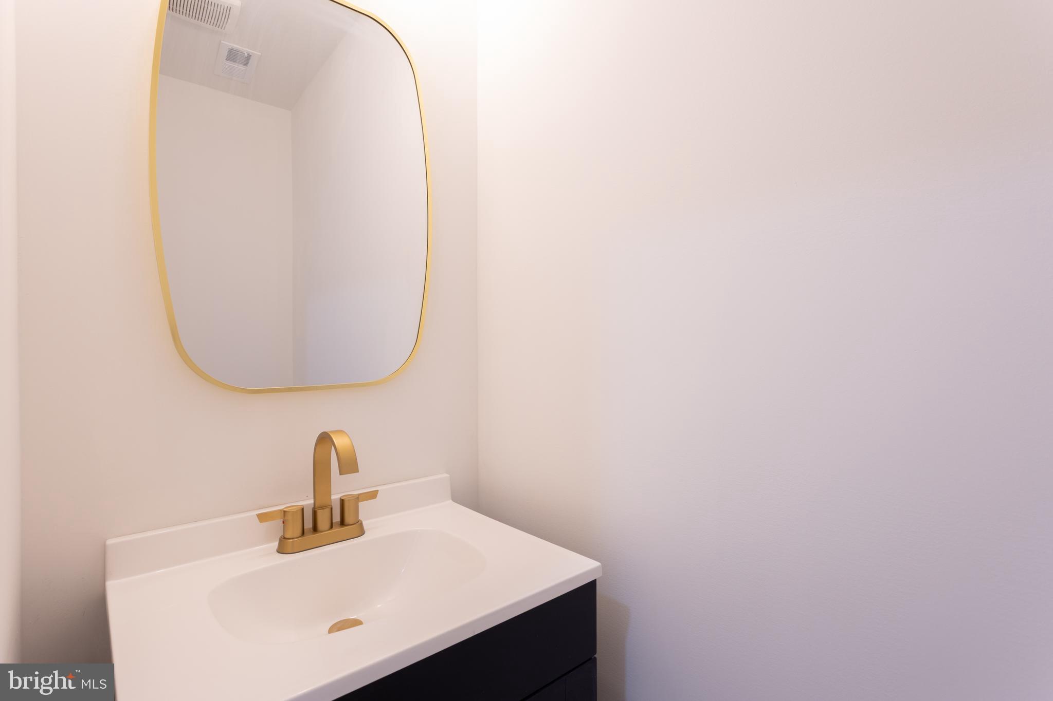 GREEKTOWN - Residential