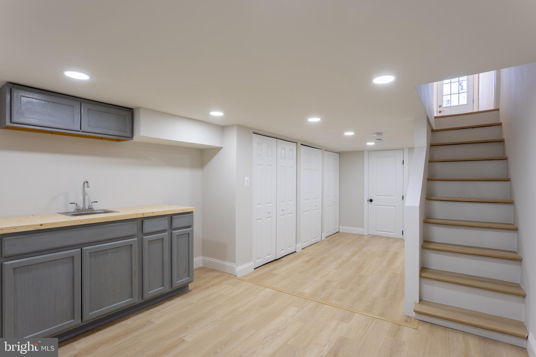 GREEKTOWN - Residential