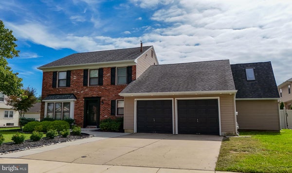 4 OLYMPIC DR, VOORHEES, NJ 08043 - Image 4e04e940c0143ddfa880c61fdbf0d39a/3236263709