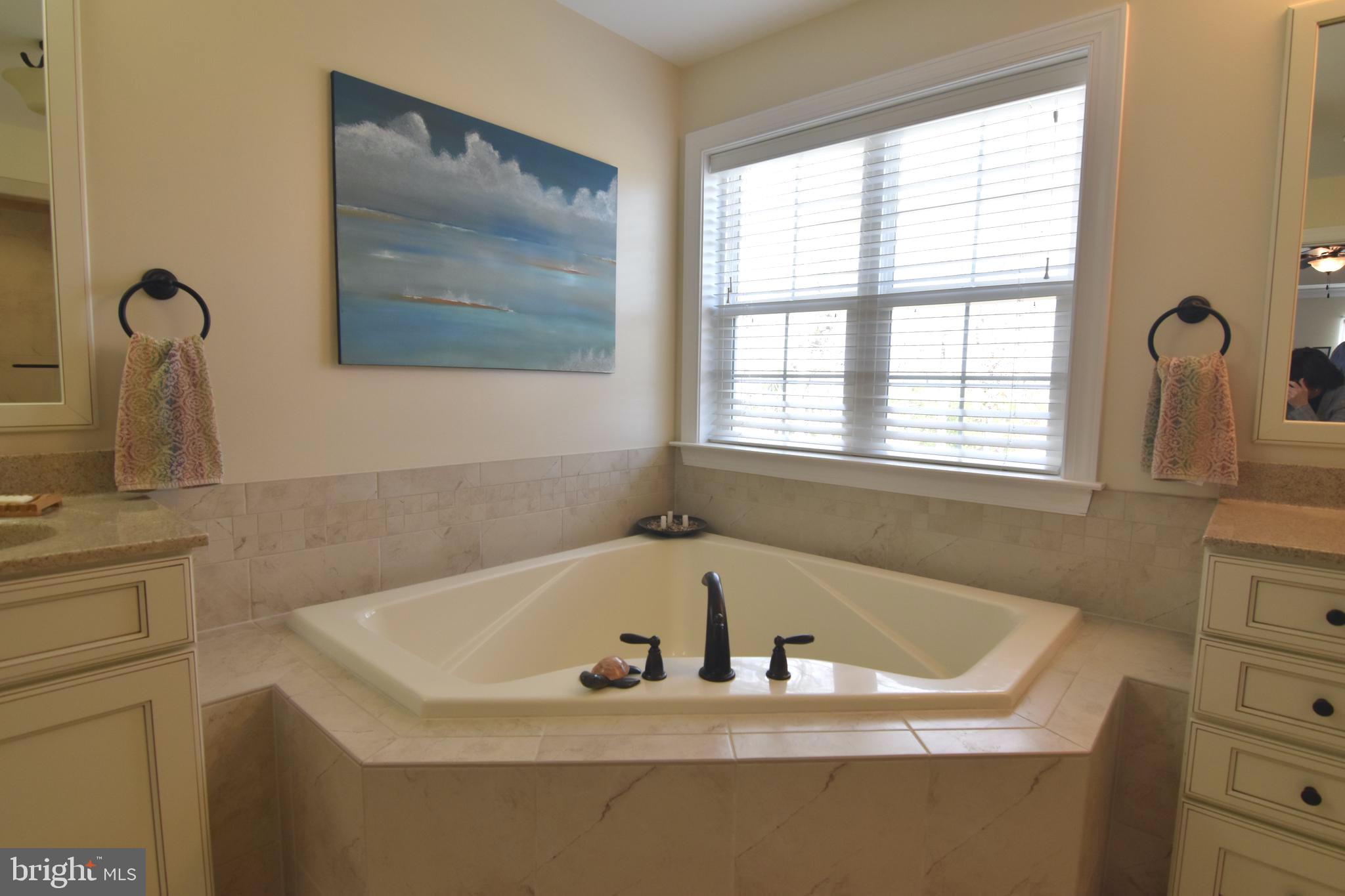 LAUREL PRESERVE - Residential