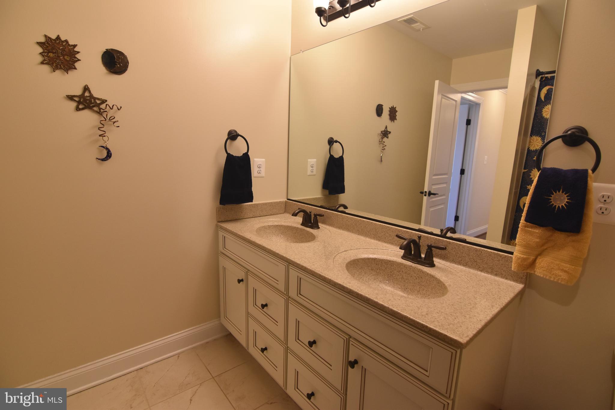 LAUREL PRESERVE - Residential