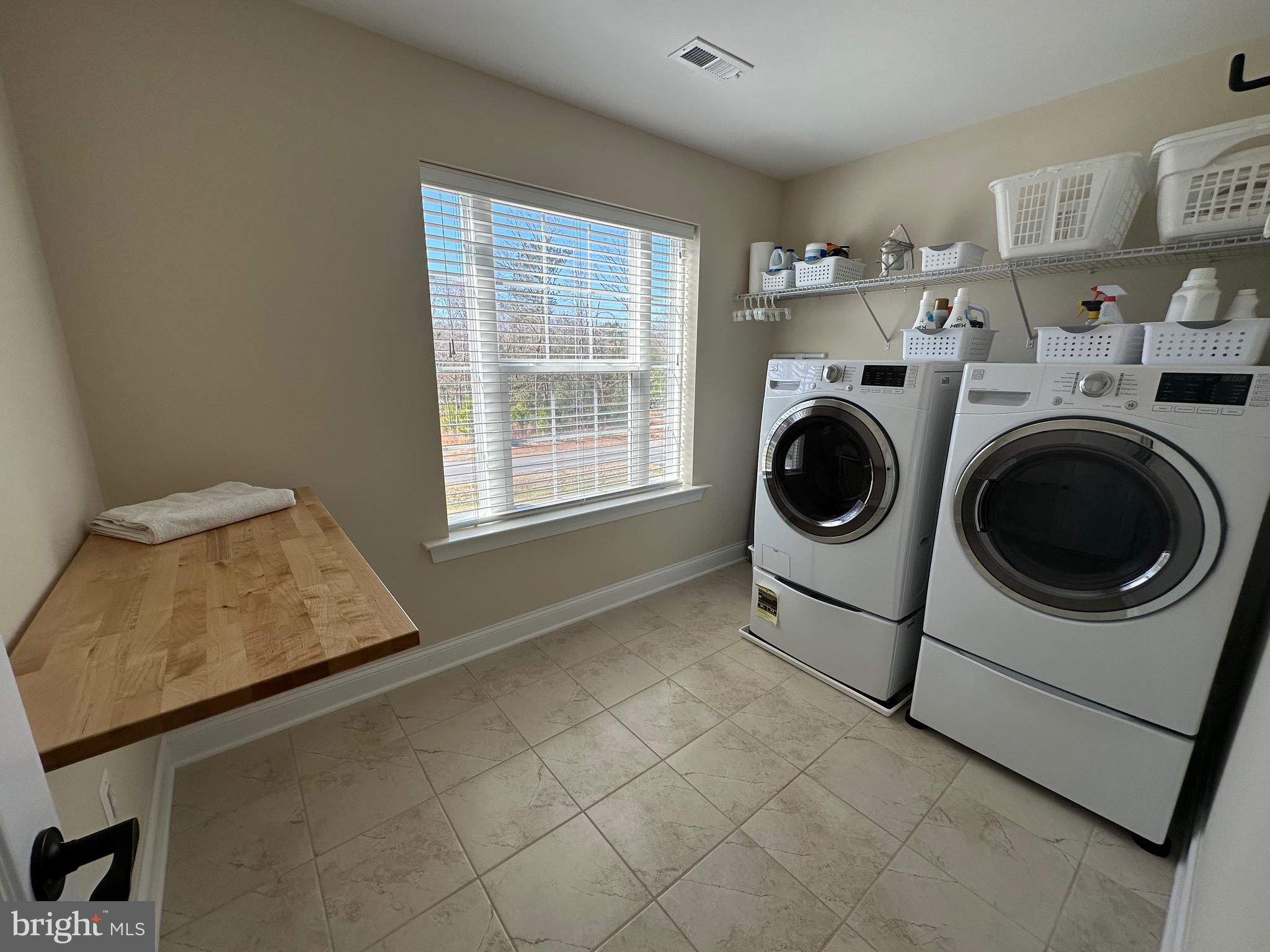 LAUREL PRESERVE - Residential